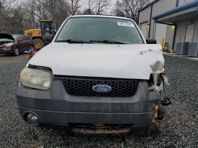 Photo 4 VIN: 1FMYU93175DA11346 - FORD ESCAPE 