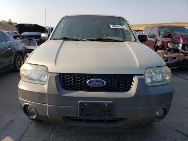 Photo 4 VIN: 1FMYU93175KA32273 - FORD ESCAPE XLT 