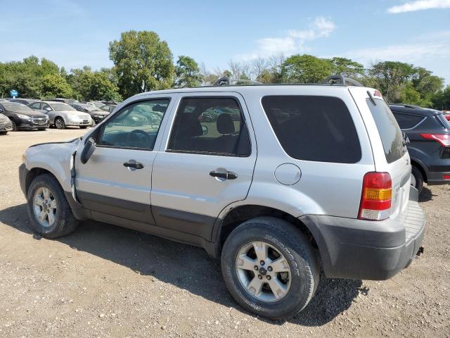 Photo 1 VIN: 1FMYU93175KA72627 - FORD ESCAPE XLT 