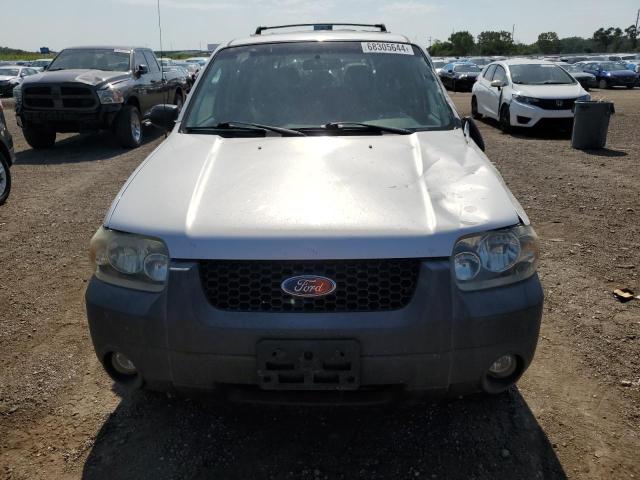 Photo 4 VIN: 1FMYU93175KA72627 - FORD ESCAPE XLT 