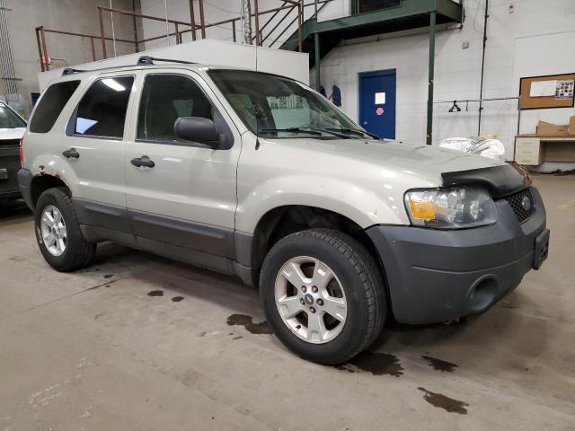 Photo 3 VIN: 1FMYU93175KC71371 - FORD ESCAPE 