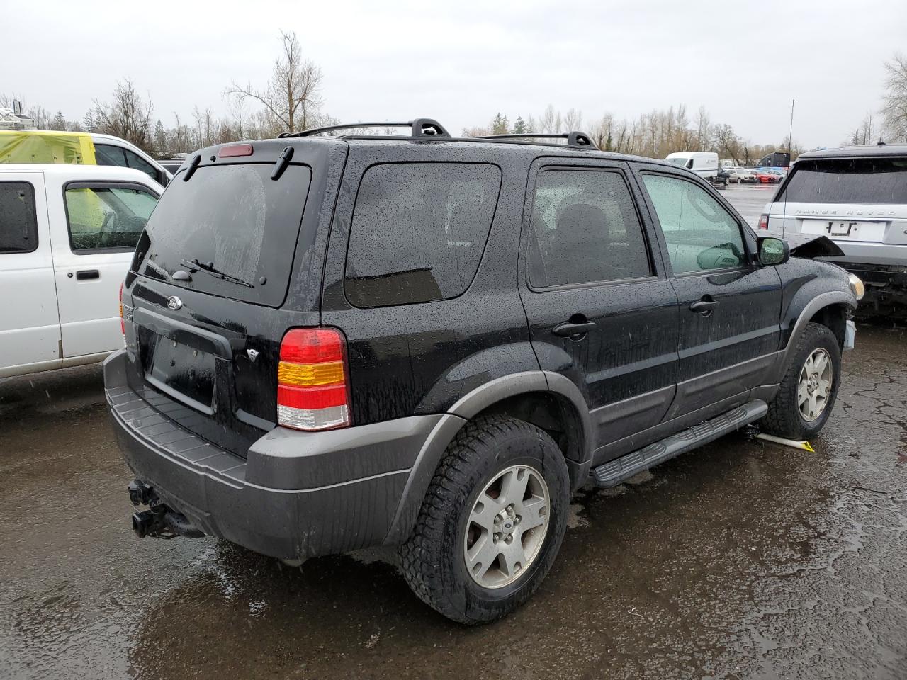 Photo 2 VIN: 1FMYU93175KE40577 - FORD ESCAPE 