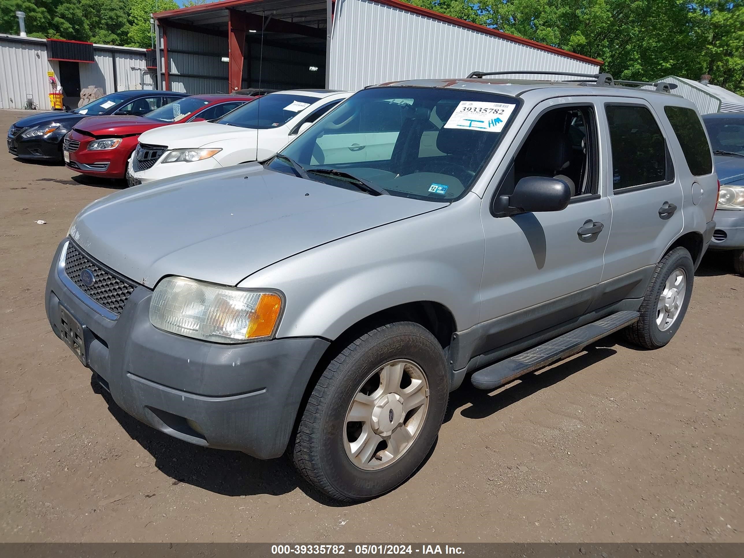 Photo 1 VIN: 1FMYU93183KA79695 - FORD ESCAPE 