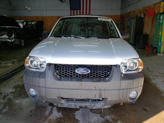 Photo 4 VIN: 1FMYU93186KC41894 - FORD ESCAPE 