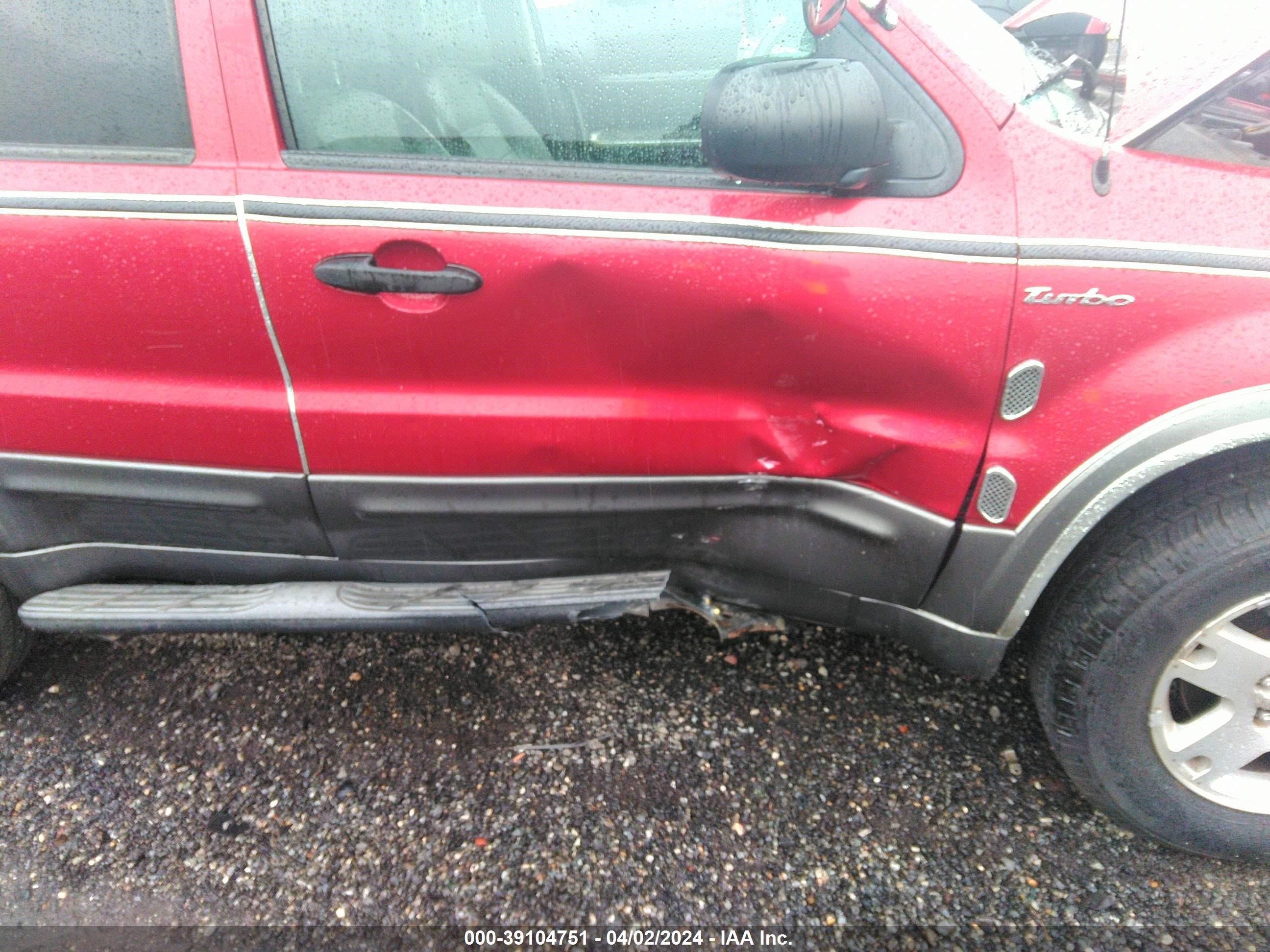 Photo 5 VIN: 1FMYU93196KC34226 - FORD ESCAPE 