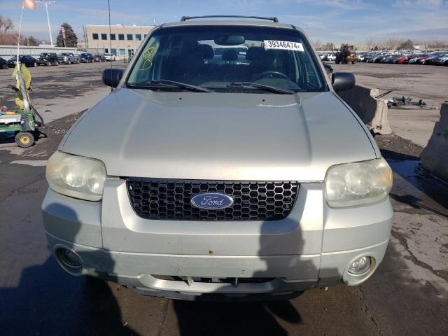 Photo 4 VIN: 1FMYU94105KA88831 - FORD ESCAPE 