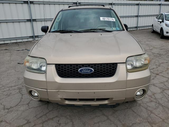 Photo 4 VIN: 1FMYU94157KB89138 - FORD ESCAPE 