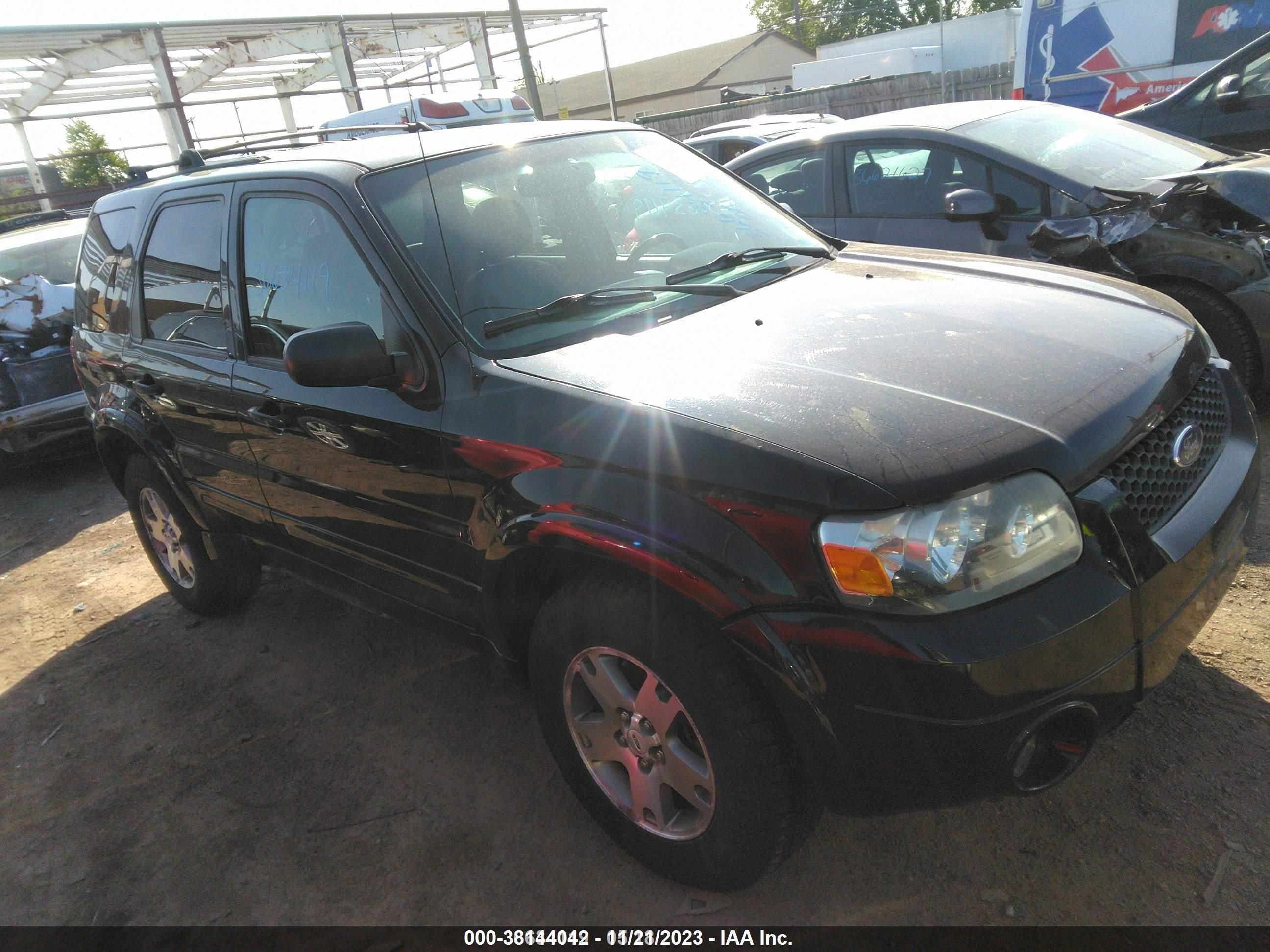 Photo 1 VIN: 1FMYU94165KA70298 - FORD ESCAPE 