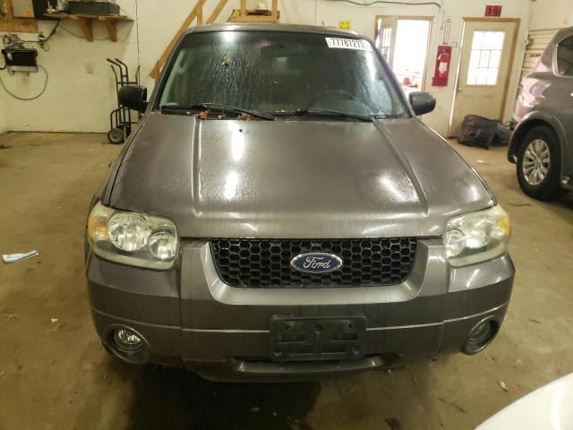 Photo 4 VIN: 1FMYU94175KA90186 - FORD ESCAPE 