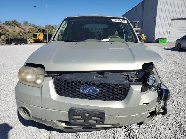 Photo 4 VIN: 1FMYU941X5KA15353 - FORD ESCAPE 