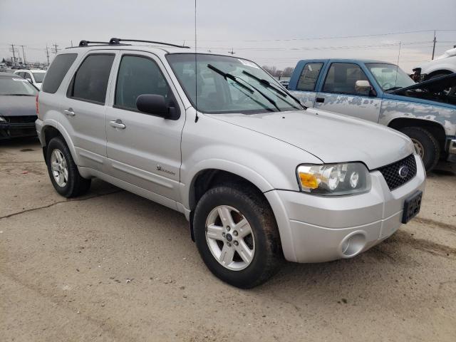 Photo 3 VIN: 1FMYU96H46KC82192 - FORD ESCAPE 