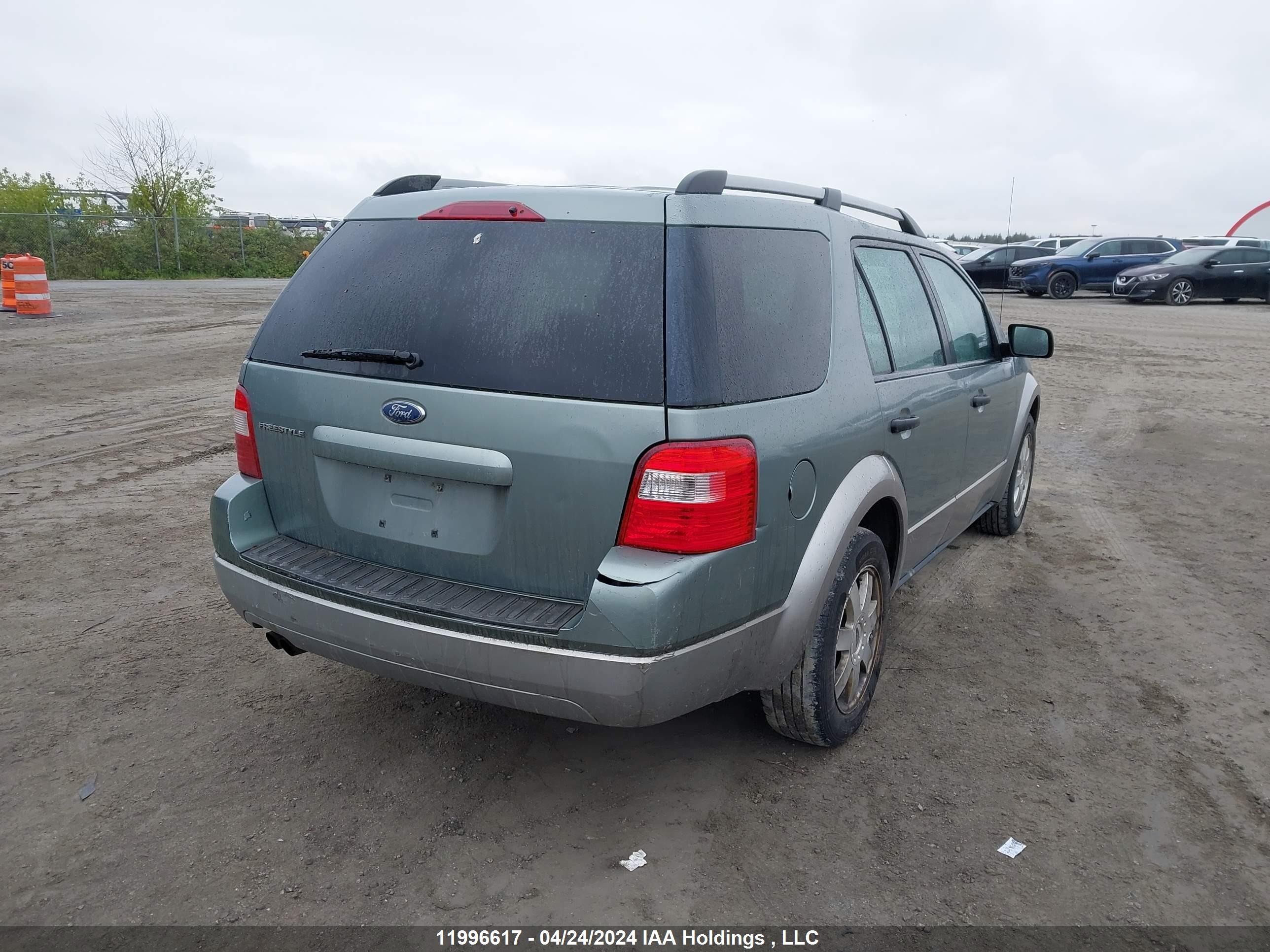 Photo 3 VIN: 1FMZK01106GA09012 - FORD FREESTYLE 