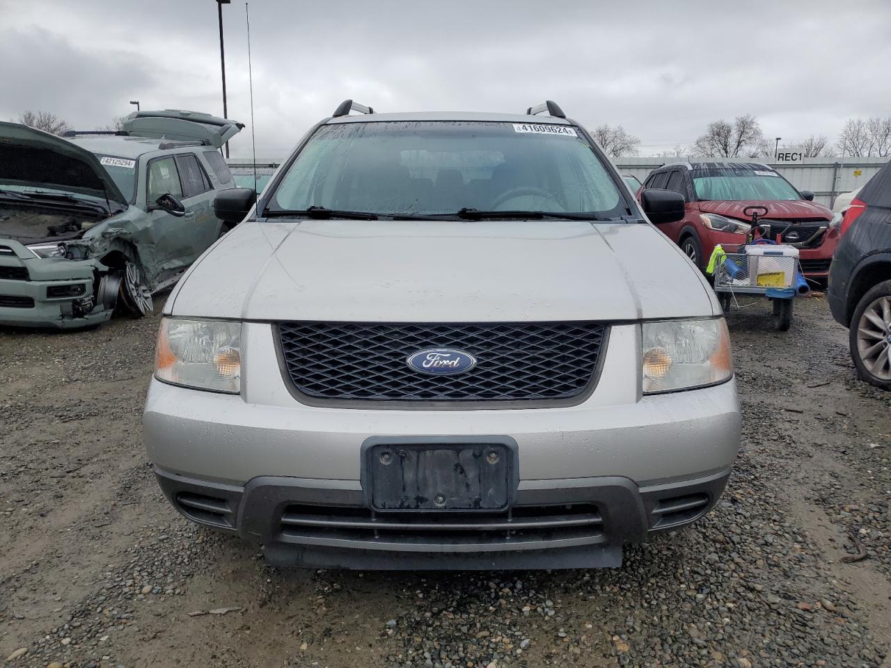 Photo 4 VIN: 1FMZK01126GA58986 - FORD FREESTYLE 