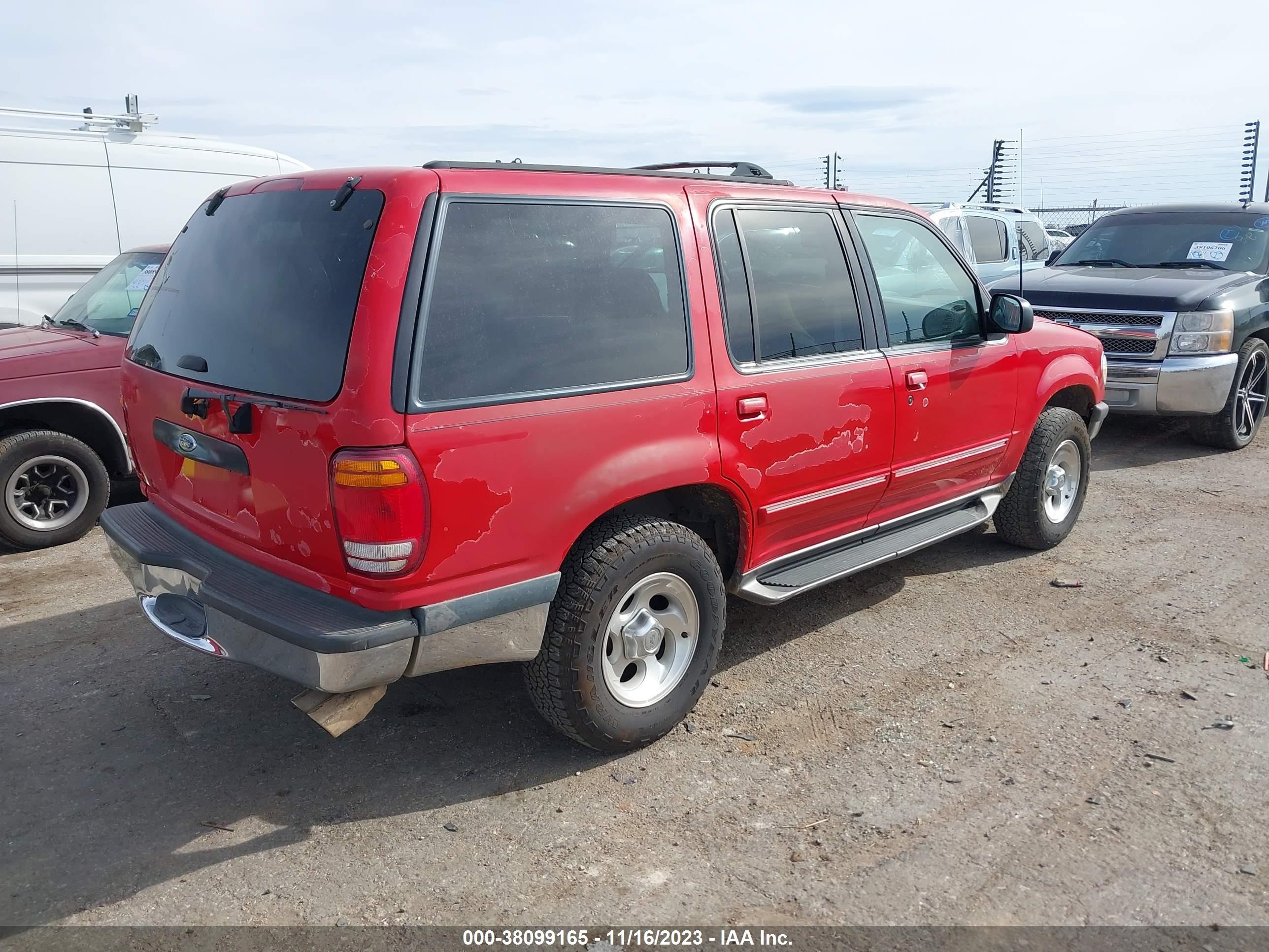 Photo 3 VIN: 1FMZU32E0WZB06471 - FORD EXPLORER 