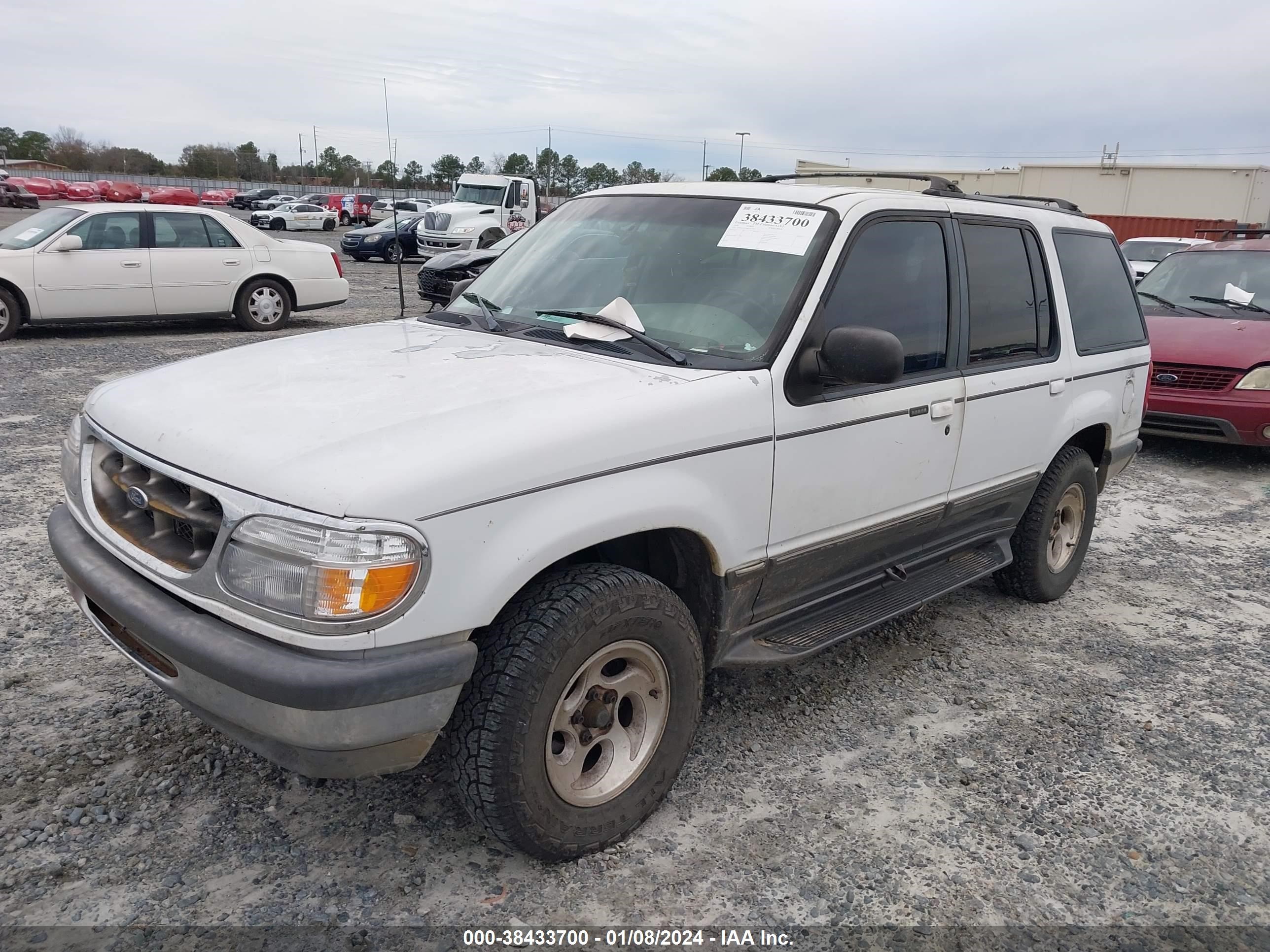 Photo 1 VIN: 1FMZU32E4WUA17001 - FORD EXPLORER 