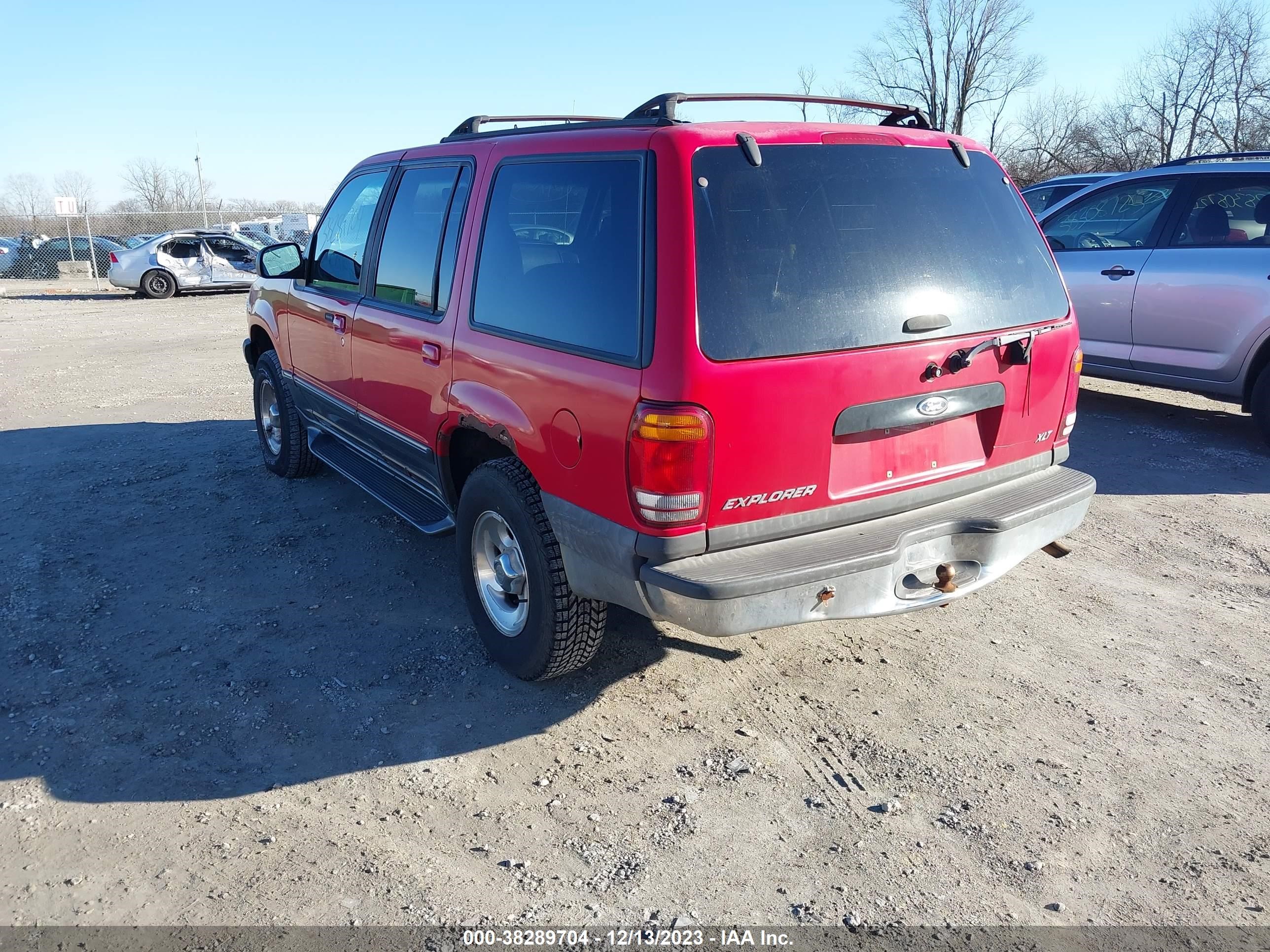 Photo 2 VIN: 1FMZU34E0XZB56088 - FORD EXPLORER 