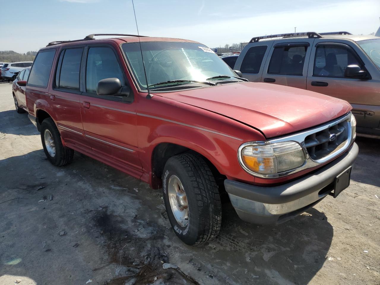 Photo 3 VIN: 1FMZU34E2WUA22291 - FORD EXPLORER 