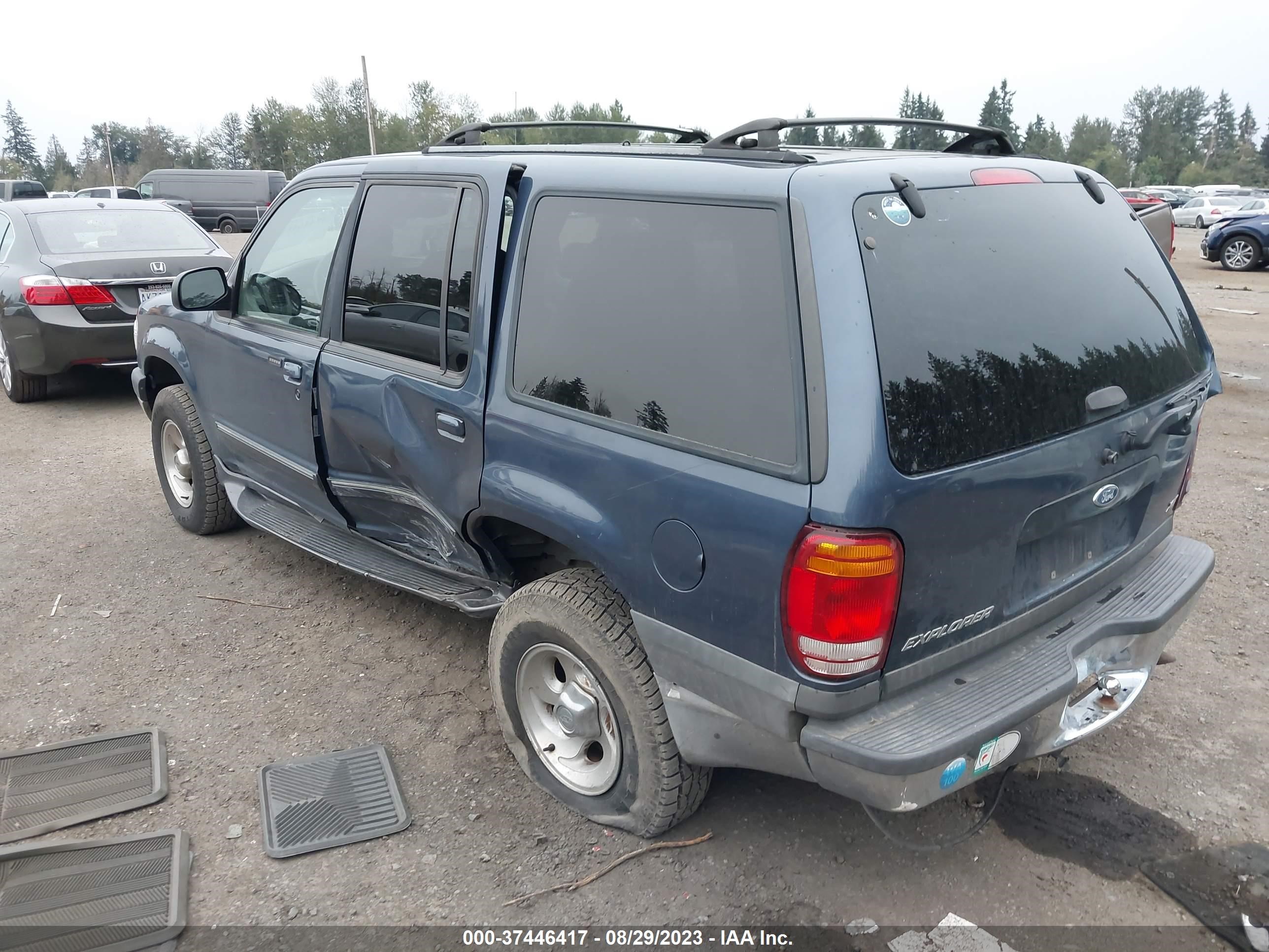 Photo 2 VIN: 1FMZU34E3XZB04227 - FORD EXPLORER 