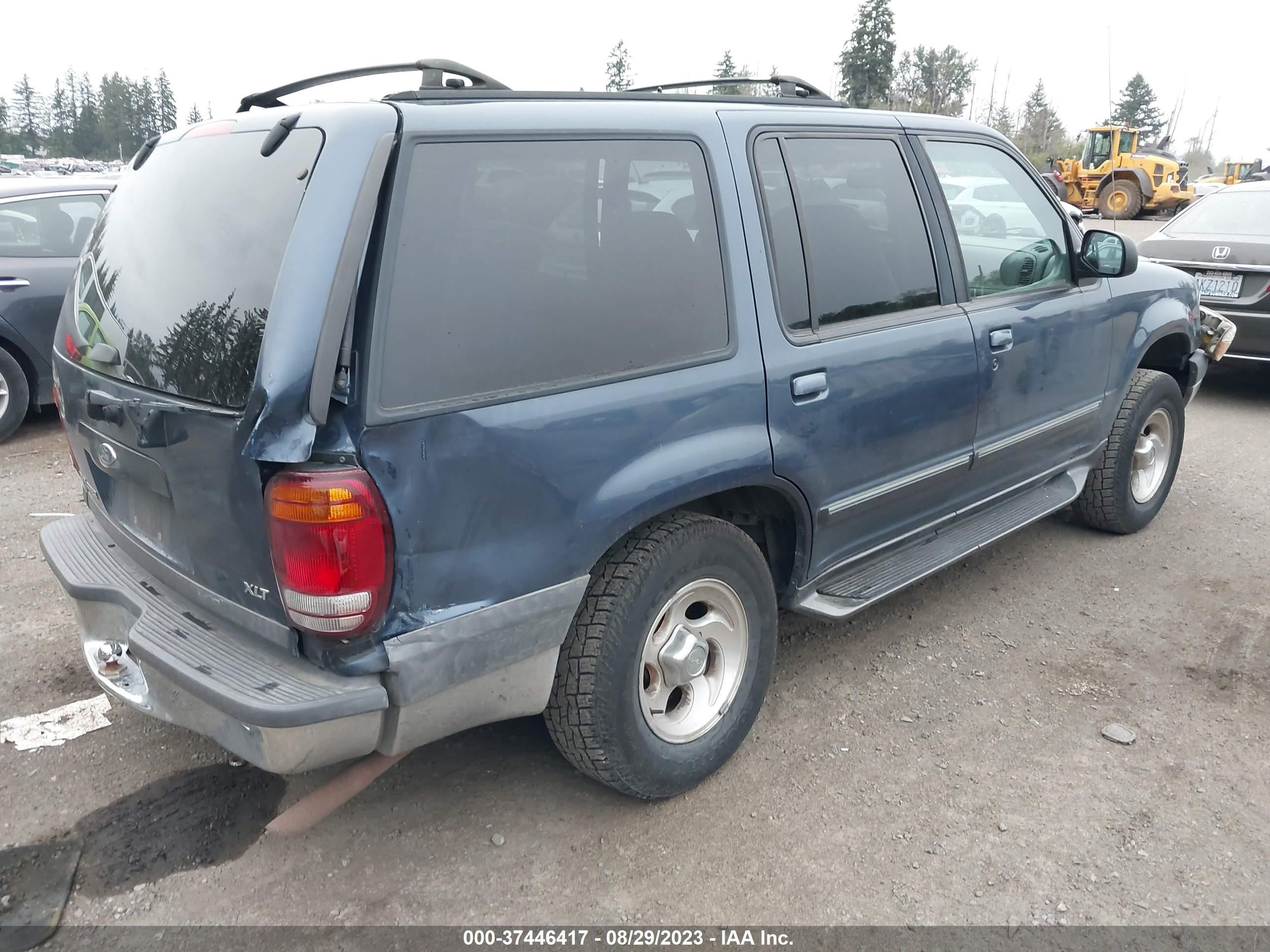 Photo 3 VIN: 1FMZU34E3XZB04227 - FORD EXPLORER 