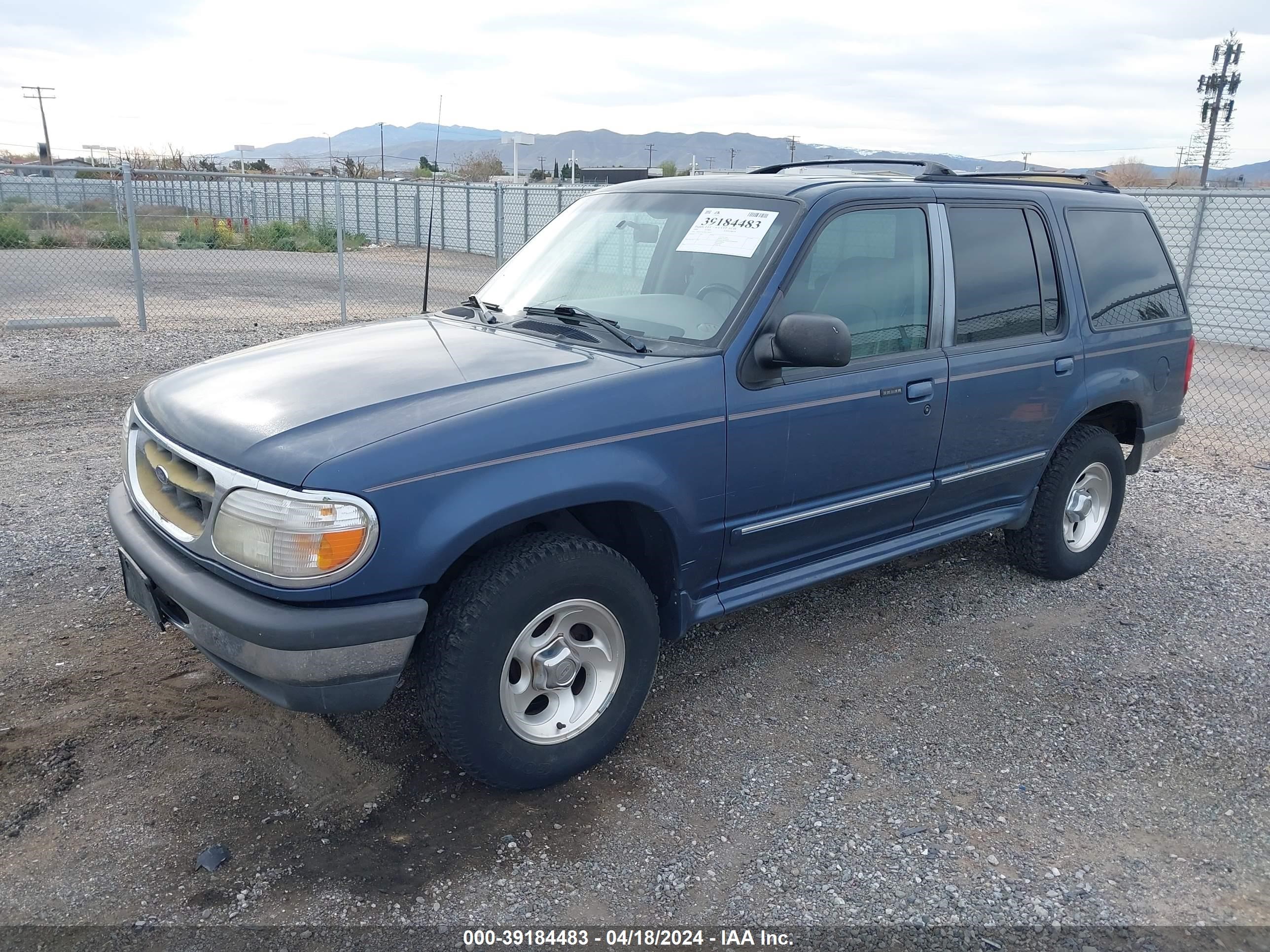 Photo 1 VIN: 1FMZU34E4WZA58227 - FORD EXPLORER 