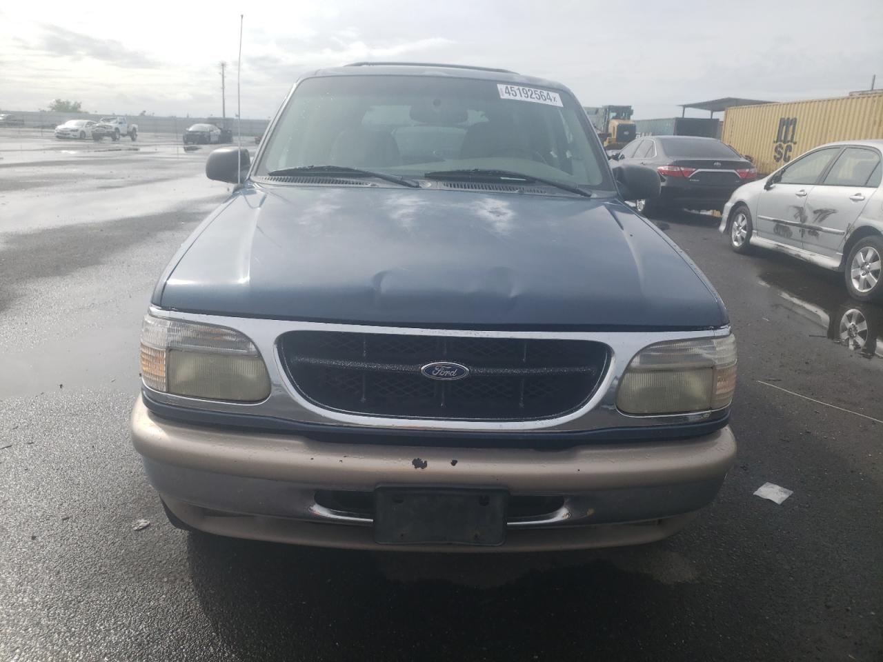 Photo 4 VIN: 1FMZU34E8WZC16438 - FORD EXPLORER 