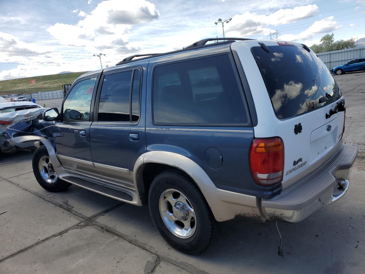 Photo 1 VIN: 1FMZU34E9WZB38980 - FORD EXPLORER 