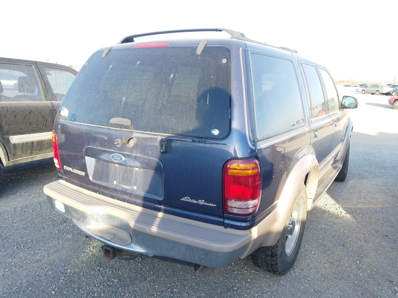 Photo 3 VIN: 1FMZU35P4WZB05689 - FORD EXPLORER 