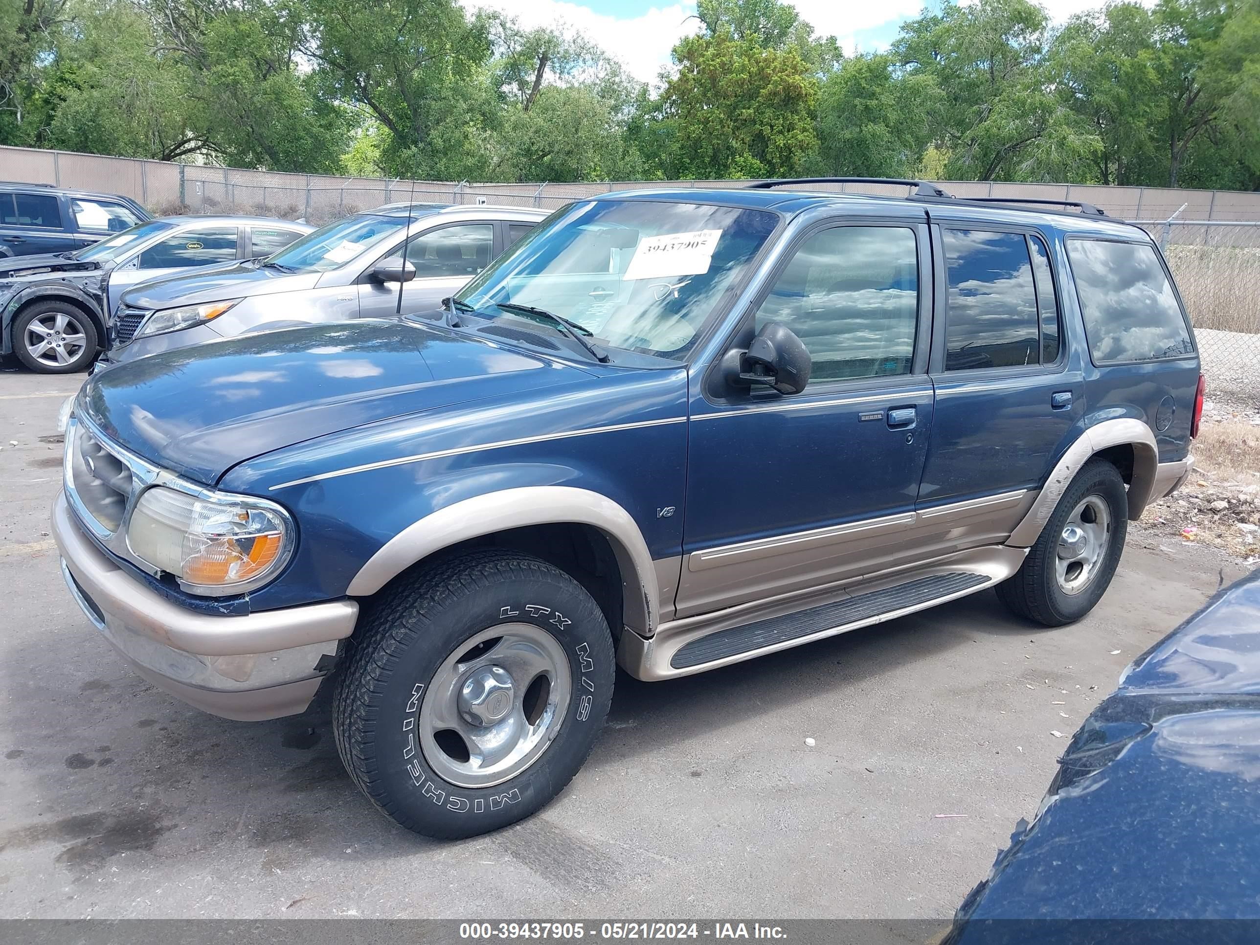 Photo 13 VIN: 1FMZU35P5WZA27259 - FORD EXPLORER 