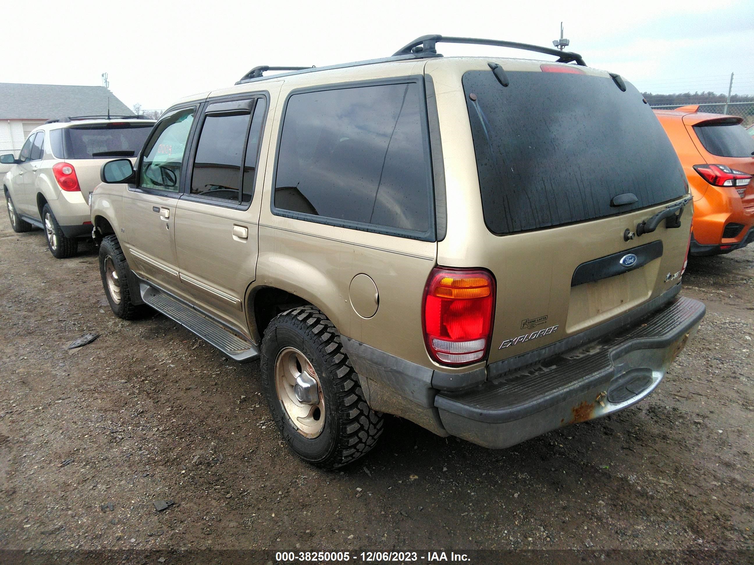 Photo 2 VIN: 1FMZU35P6XZB08417 - FORD EXPLORER 