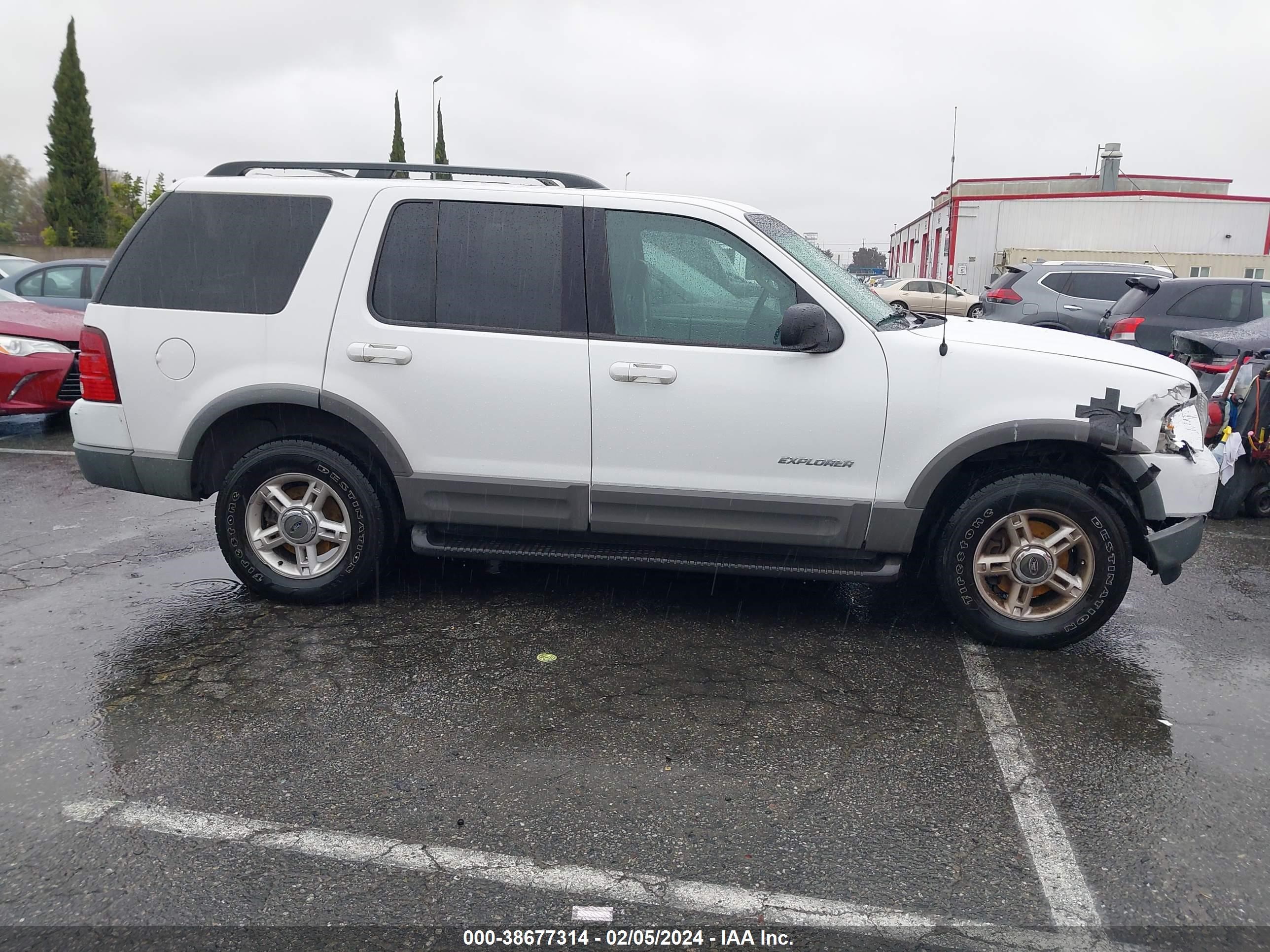 Photo 12 VIN: 1FMZU63E22UA06573 - FORD EXPLORER 