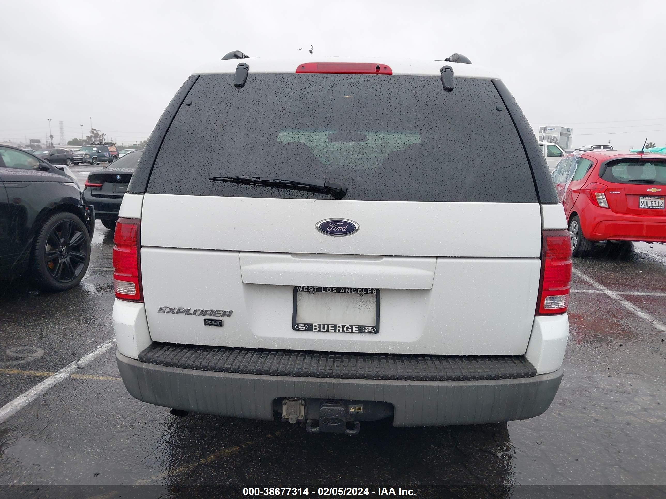 Photo 15 VIN: 1FMZU63E22UA06573 - FORD EXPLORER 