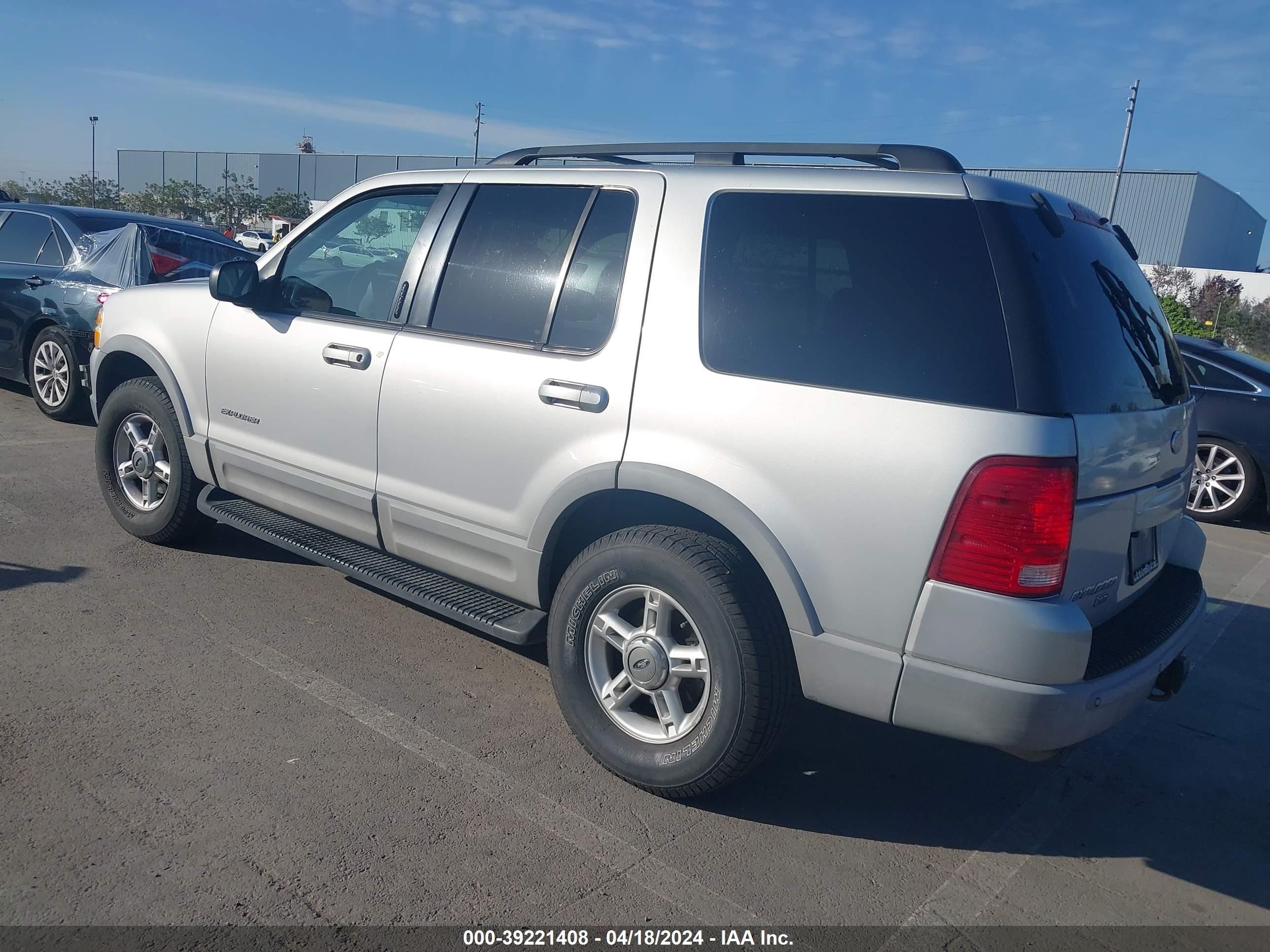 Photo 2 VIN: 1FMZU63E22UB00260 - FORD EXPLORER 