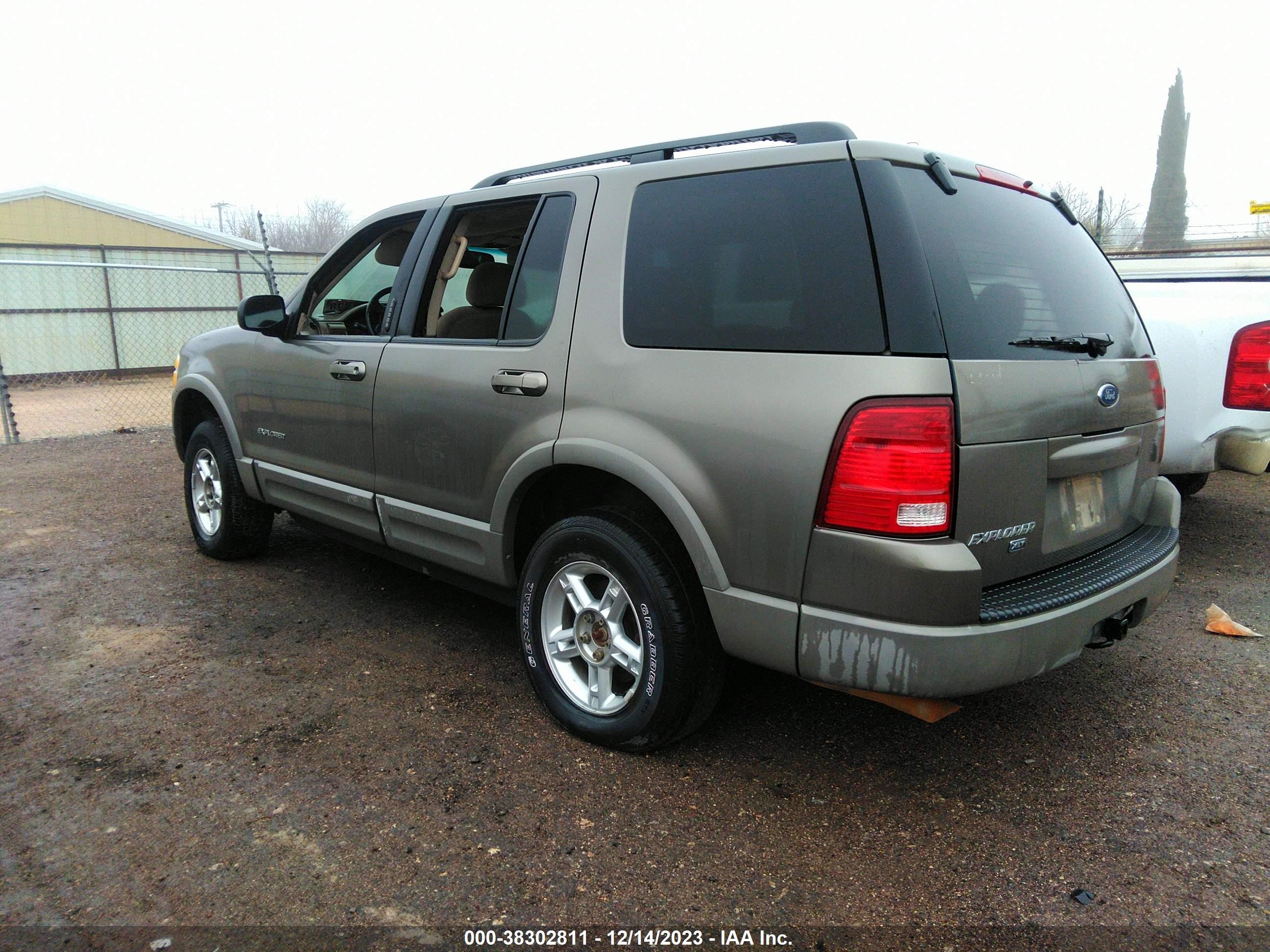 Photo 2 VIN: 1FMZU63E42ZC31662 - FORD EXPLORER 