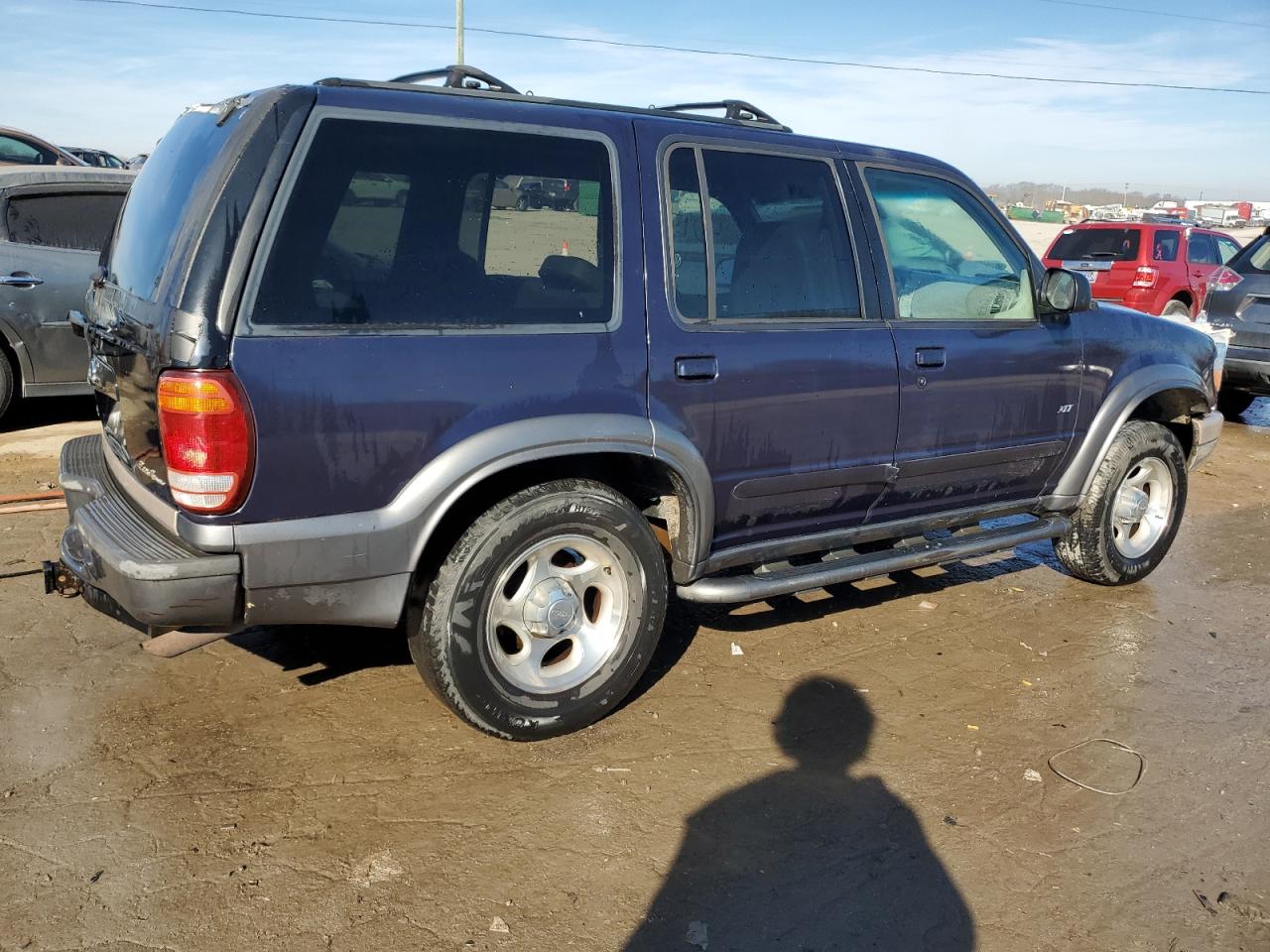 Photo 2 VIN: 1FMZU63E61ZA48228 - FORD EXPLORER 