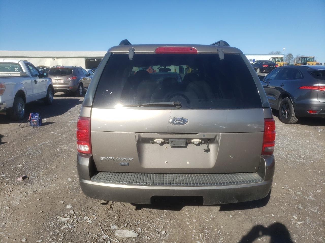 Photo 5 VIN: 1FMZU63K04UA32842 - FORD EXPLORER 