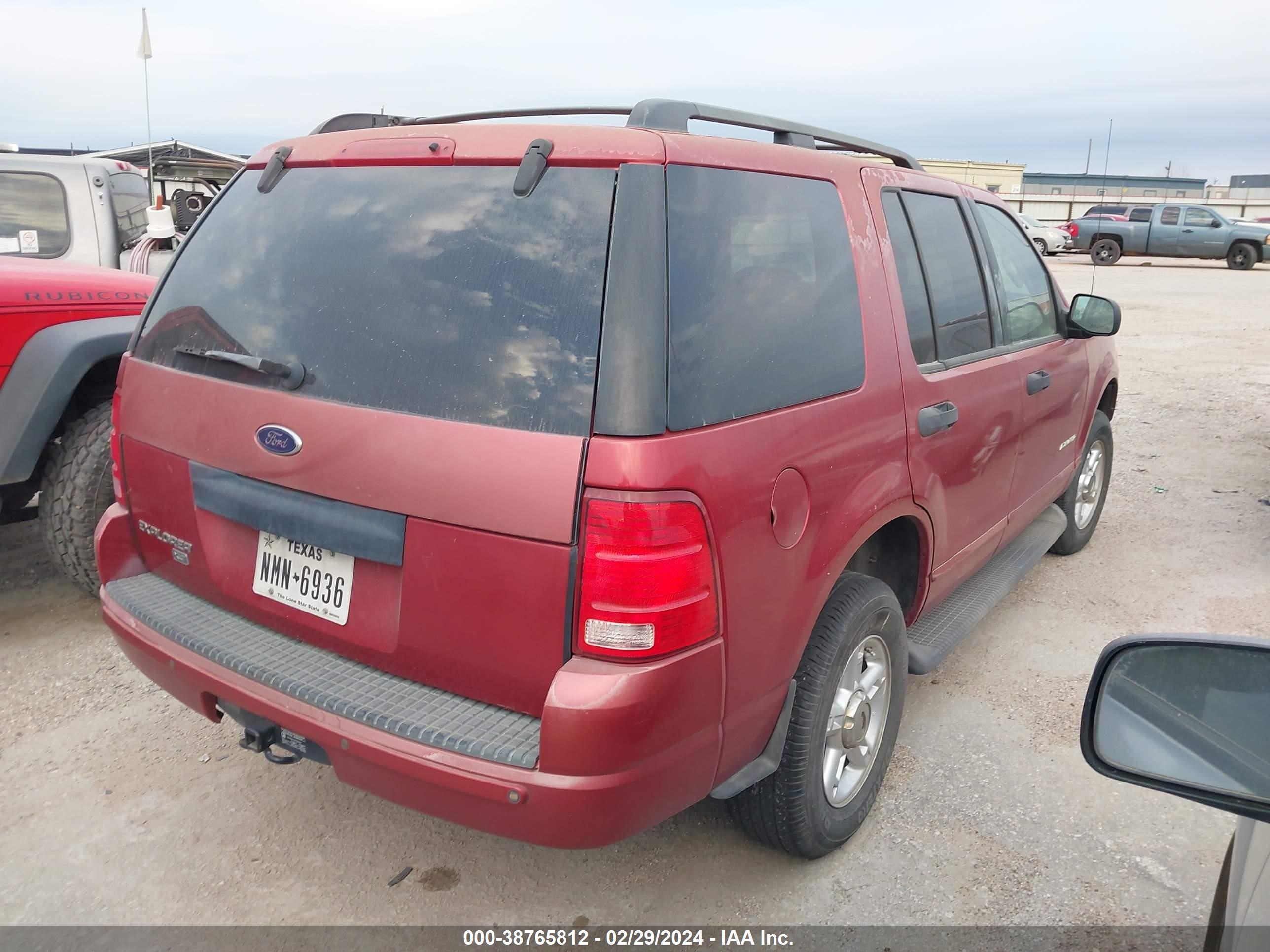 Photo 3 VIN: 1FMZU63K04ZB30059 - FORD EXPLORER 