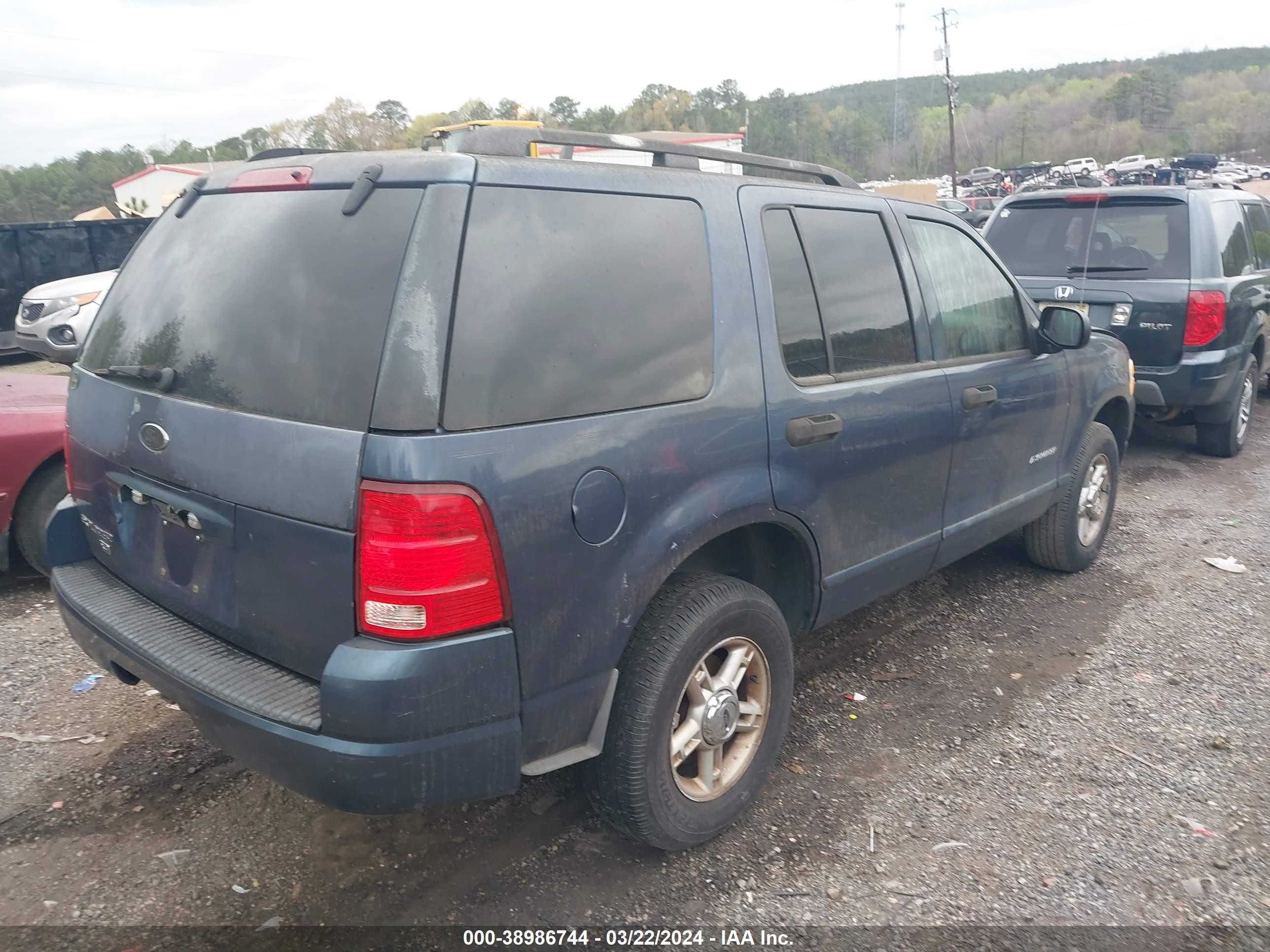 Photo 3 VIN: 1FMZU63K24UB07282 - FORD EXPLORER 