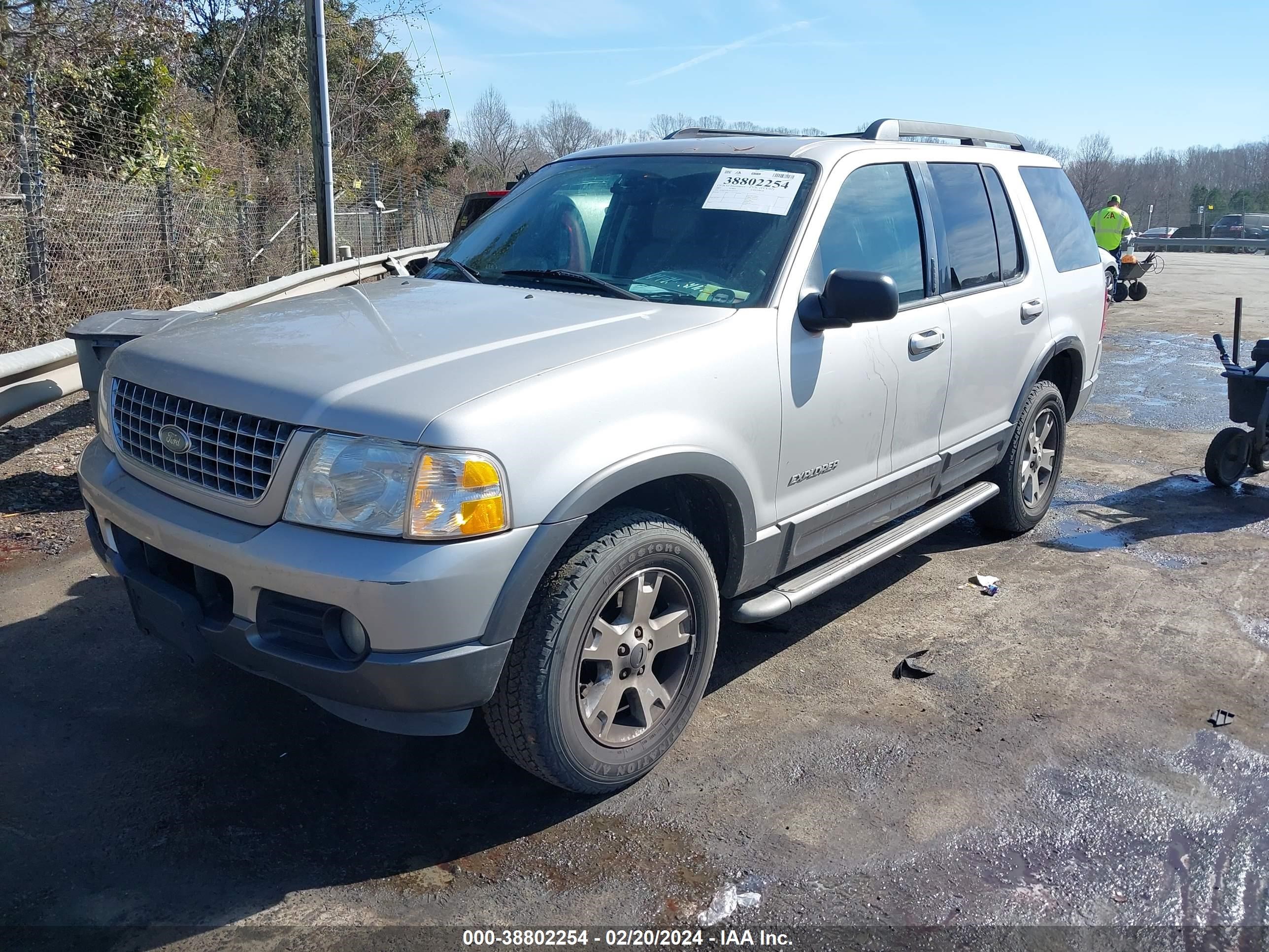 Photo 1 VIN: 1FMZU63K35UA92339 - FORD EXPLORER 