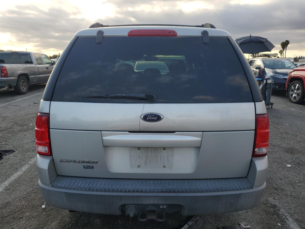 Photo 5 VIN: 1FMZU63K43ZA83147 - FORD EXPLORER 