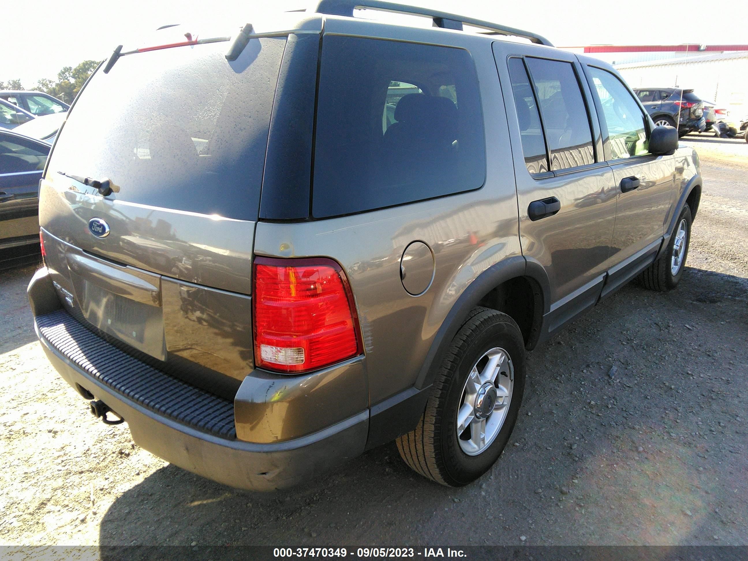 Photo 3 VIN: 1FMZU63K43ZA98750 - FORD EXPLORER 