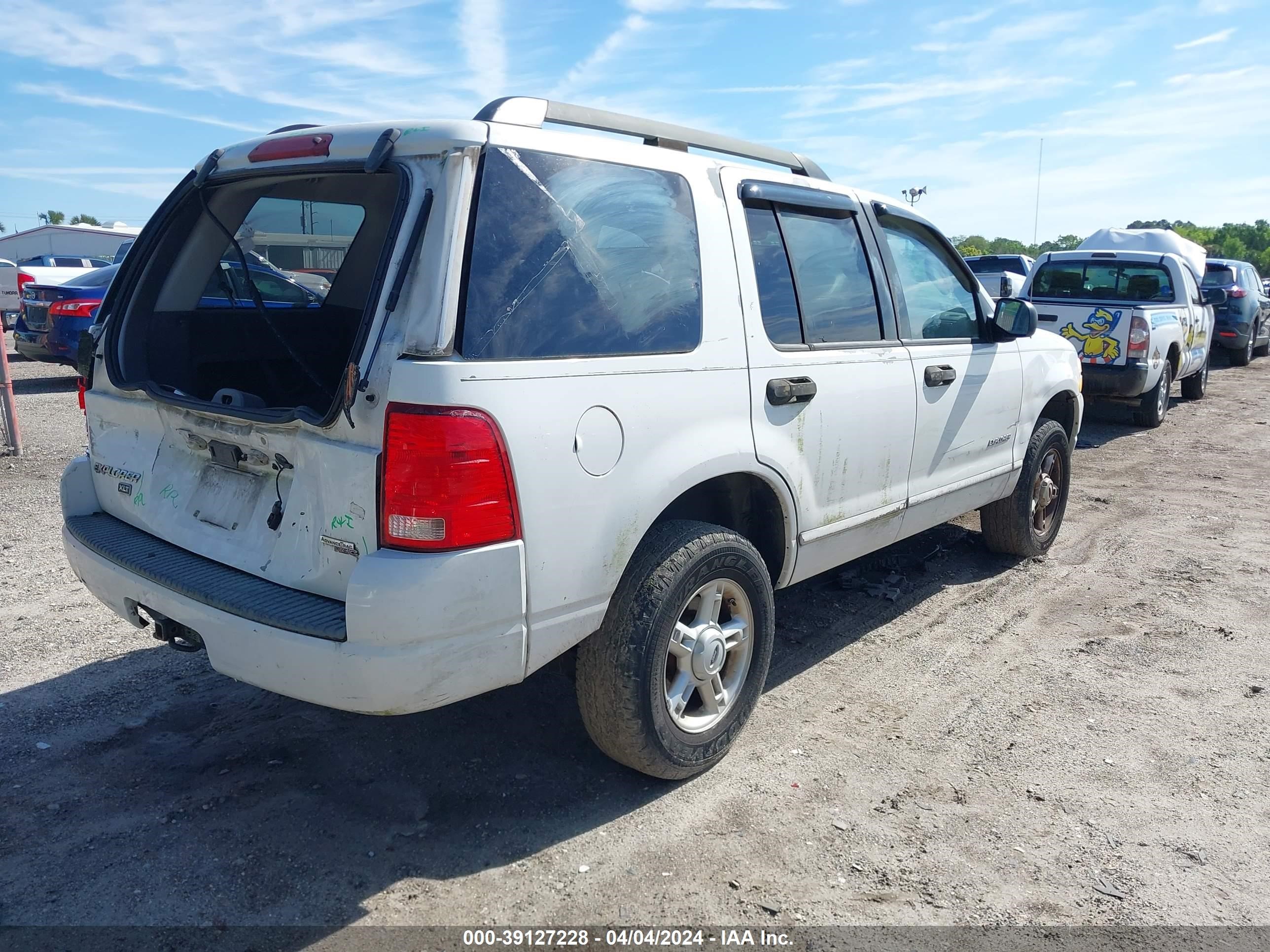 Photo 3 VIN: 1FMZU63K55UA76756 - FORD EXPLORER 