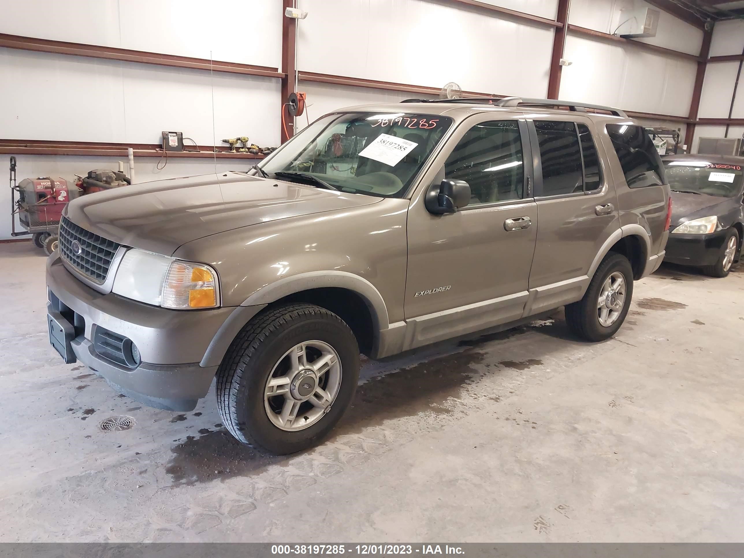 Photo 1 VIN: 1FMZU63K92UD60130 - FORD EXPLORER 