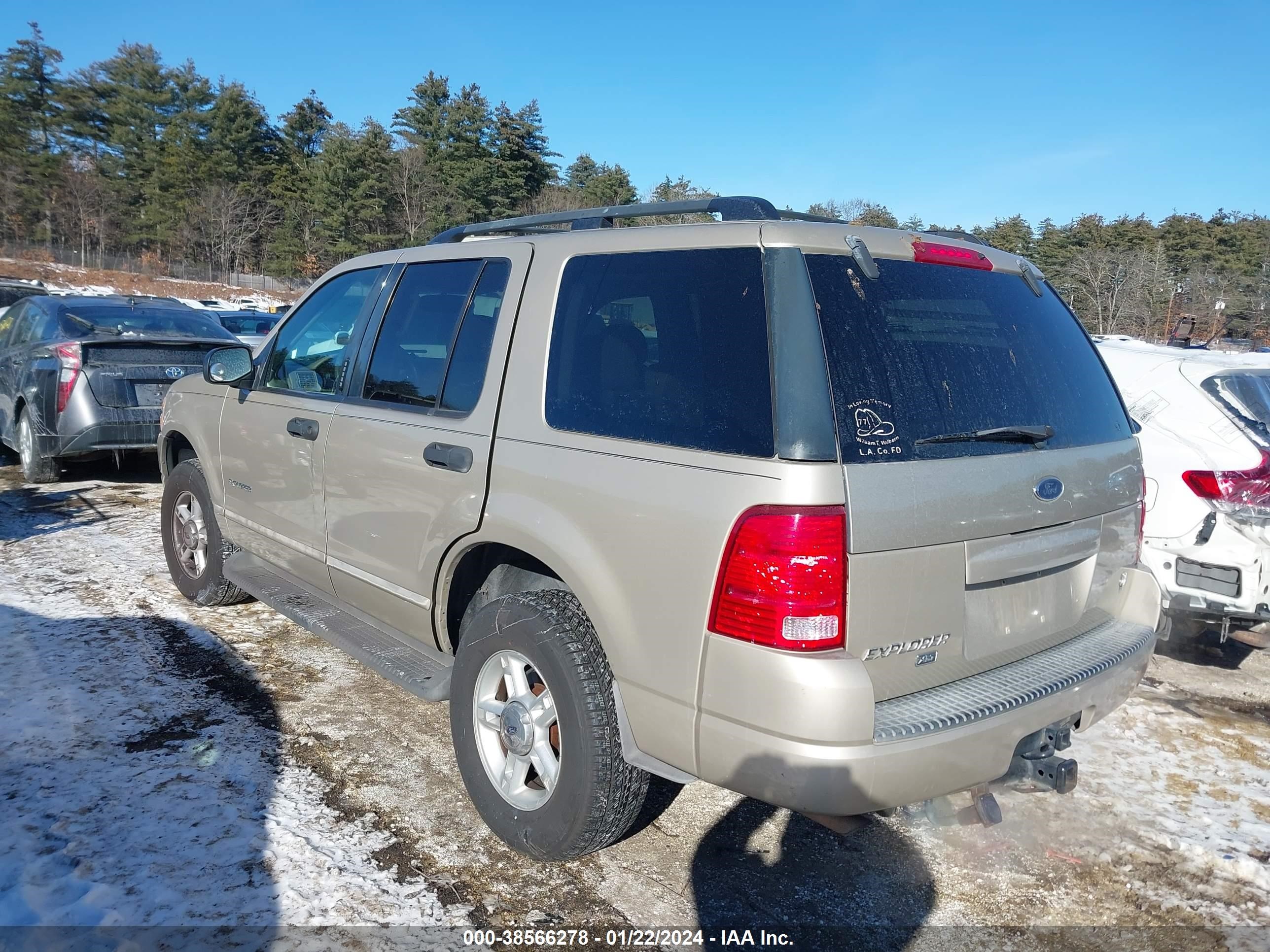 Photo 2 VIN: 1FMZU63W04ZA63434 - FORD EXPLORER 