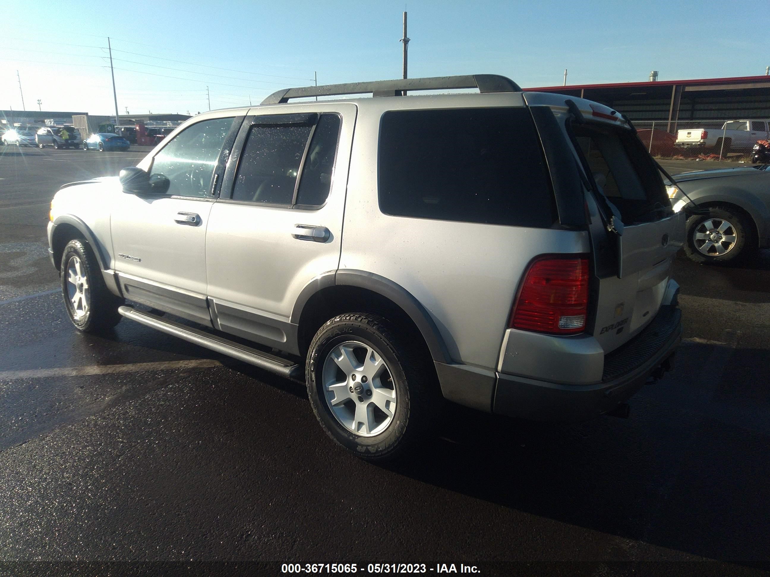 Photo 2 VIN: 1FMZU63W25ZA10008 - FORD EXPLORER 