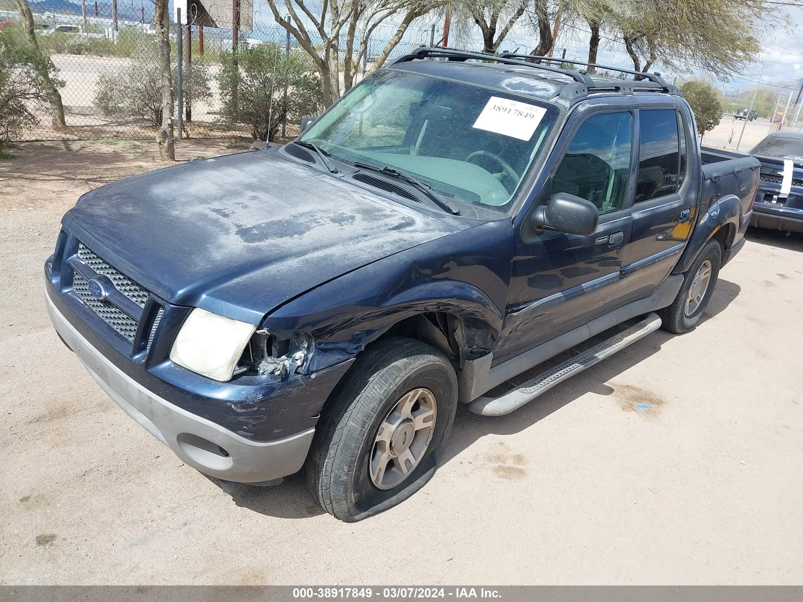 Photo 1 VIN: 1FMZU67E13UC26668 - FORD EXPLORER SPORT TRAC 