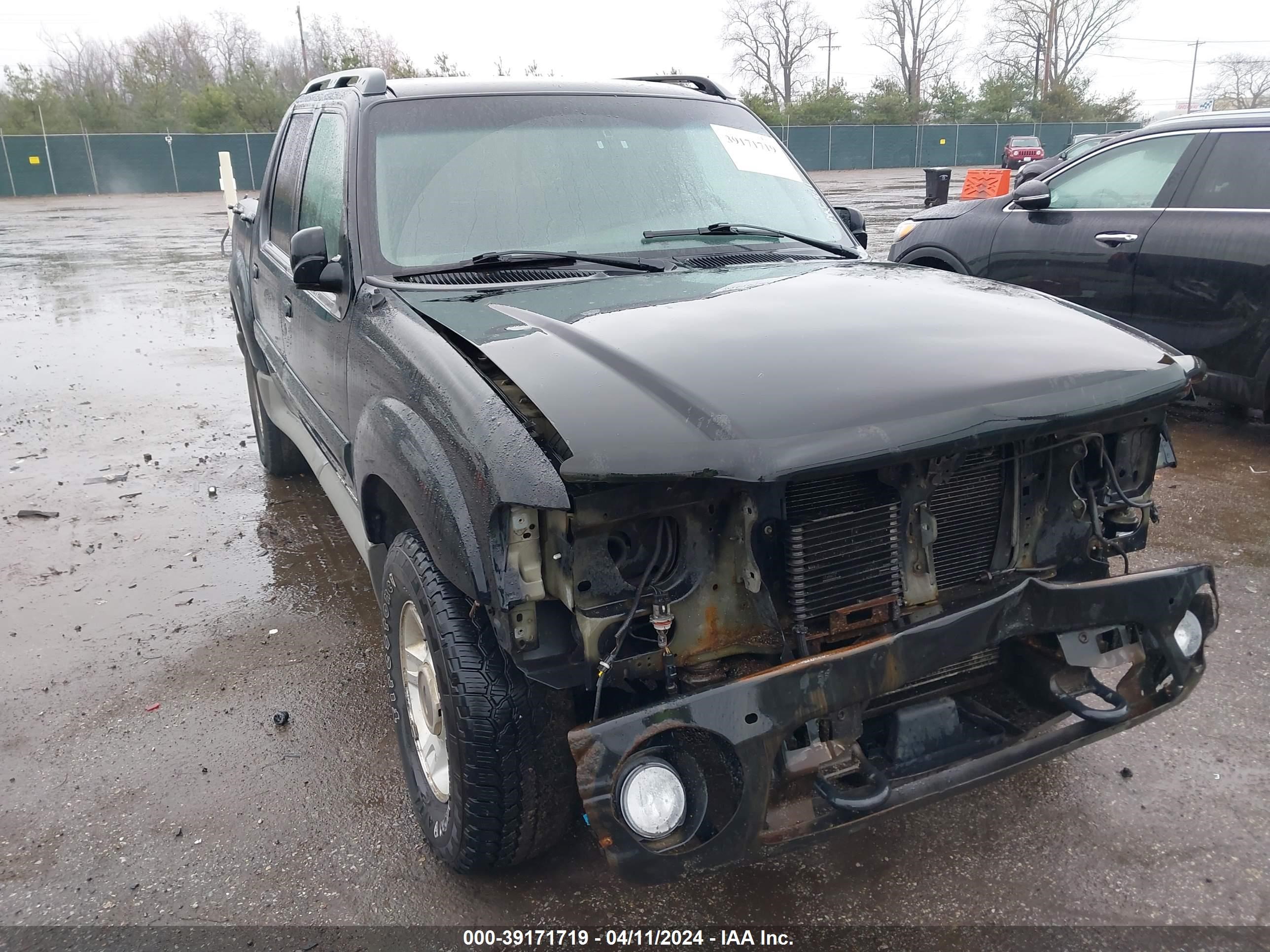 Photo 0 VIN: 1FMZU67E32UB17899 - FORD EXPLORER SPORT TRAC 