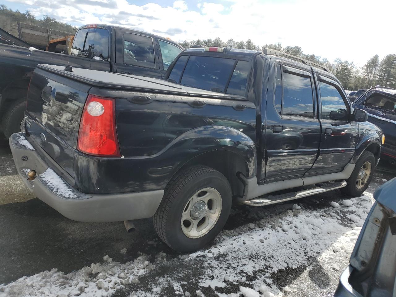 Photo 2 VIN: 1FMZU67E53UB18697 - FORD EXPLORER 