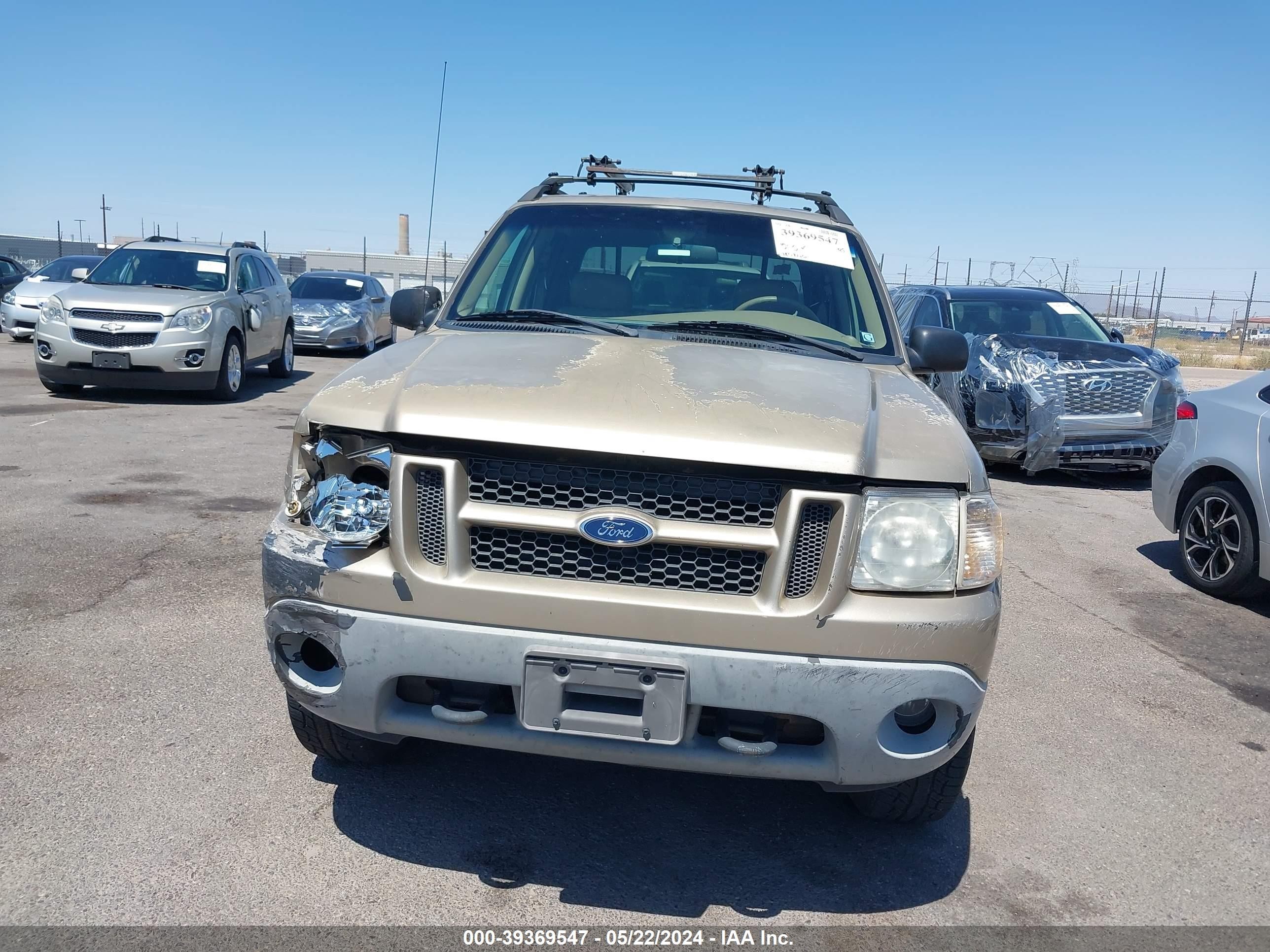 Photo 11 VIN: 1FMZU67E91UB98342 - FORD EXPLORER SPORT TRAC 