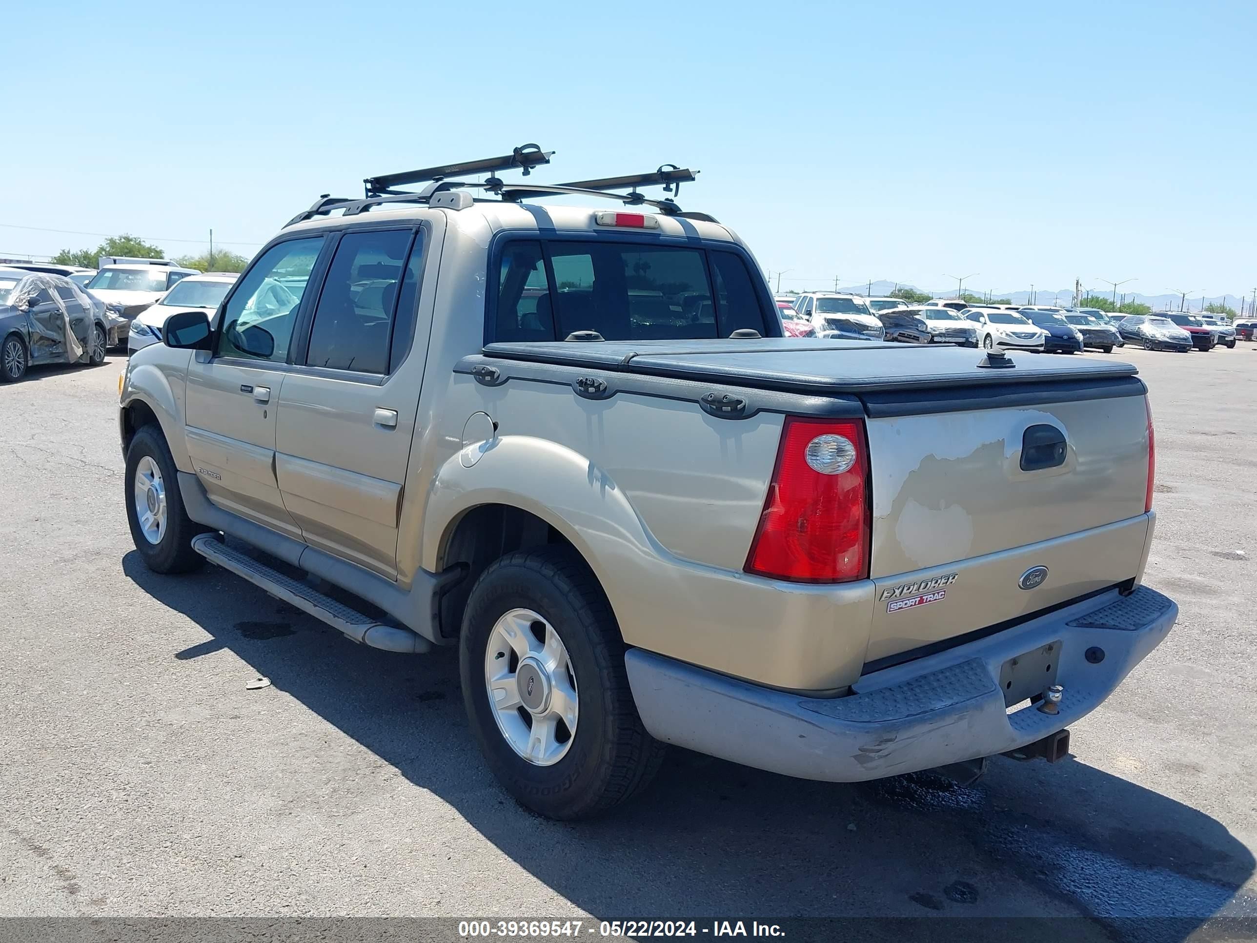 Photo 2 VIN: 1FMZU67E91UB98342 - FORD EXPLORER SPORT TRAC 