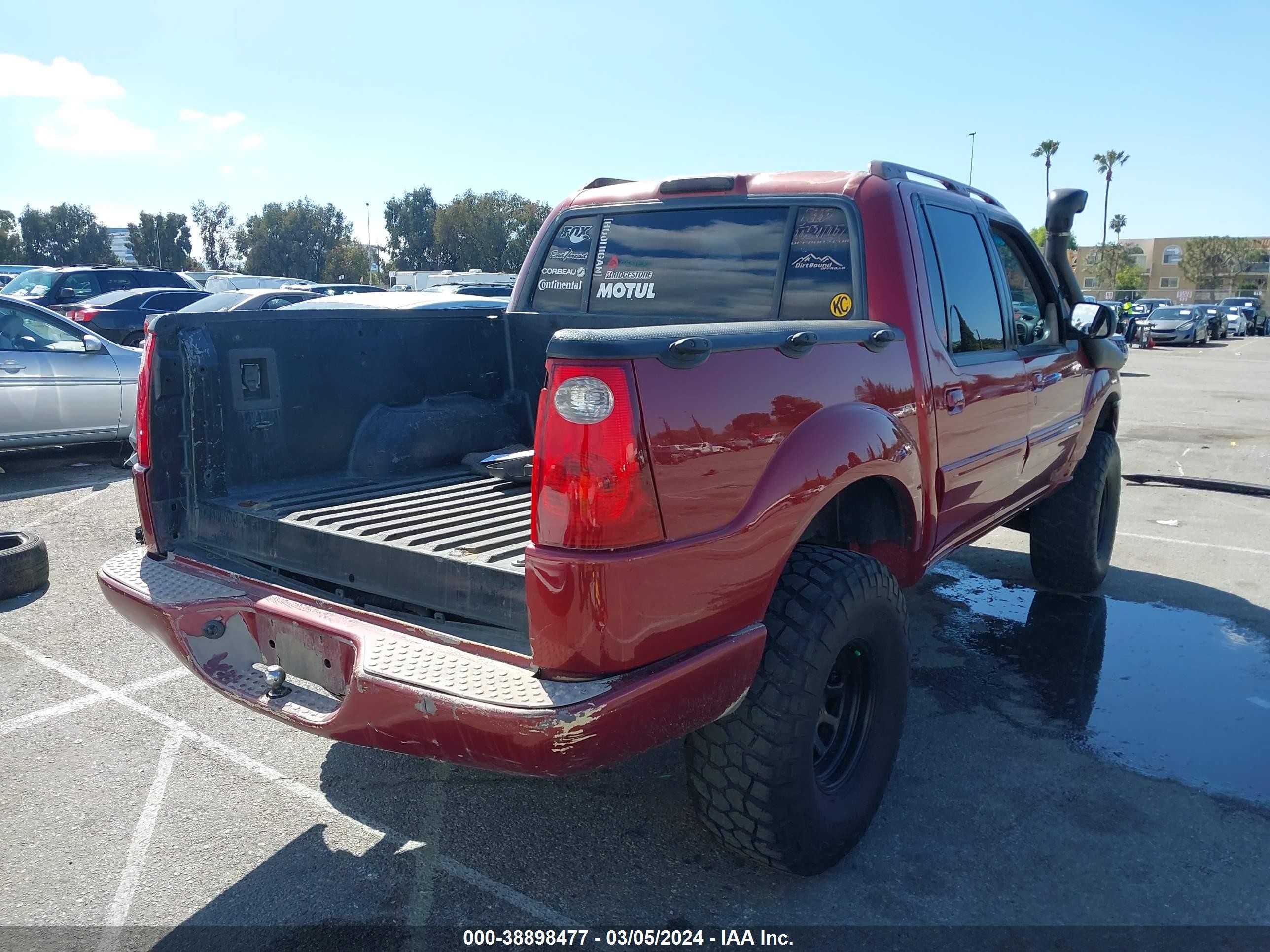 Photo 3 VIN: 1FMZU67EX1UA33013 - FORD EXPLORER SPORT TRAC 